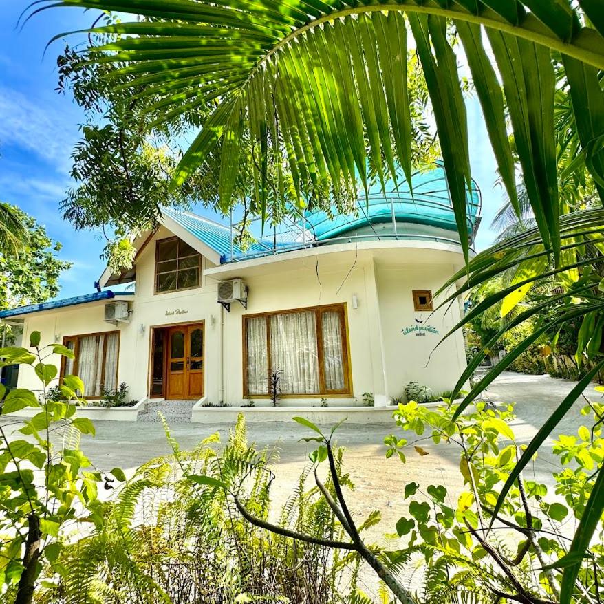 Island Pavilion