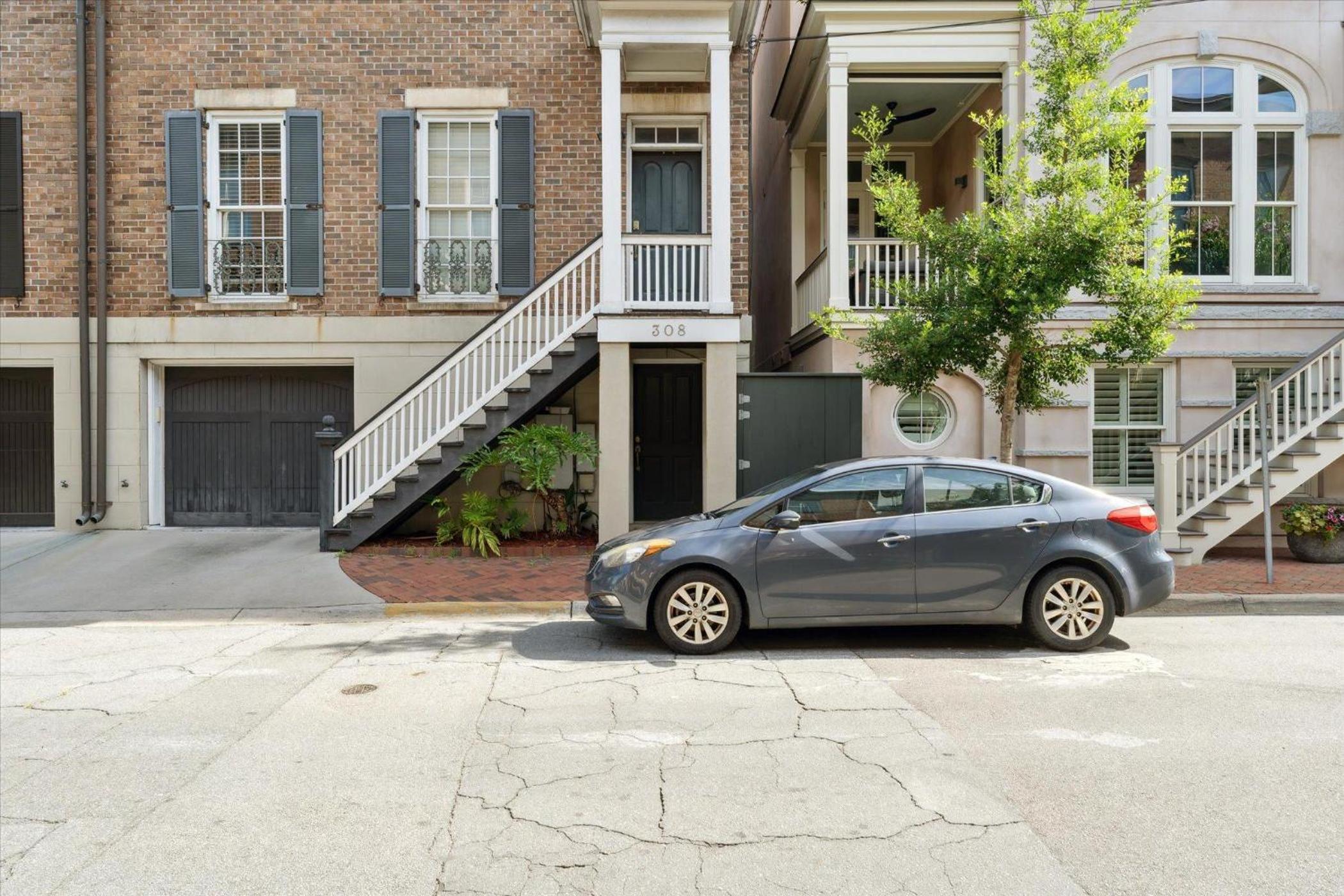 308 W Taylor Street Garden view 2