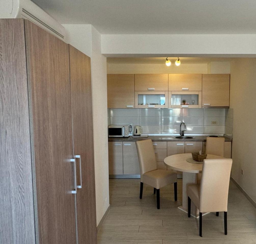 Apartments Maslina