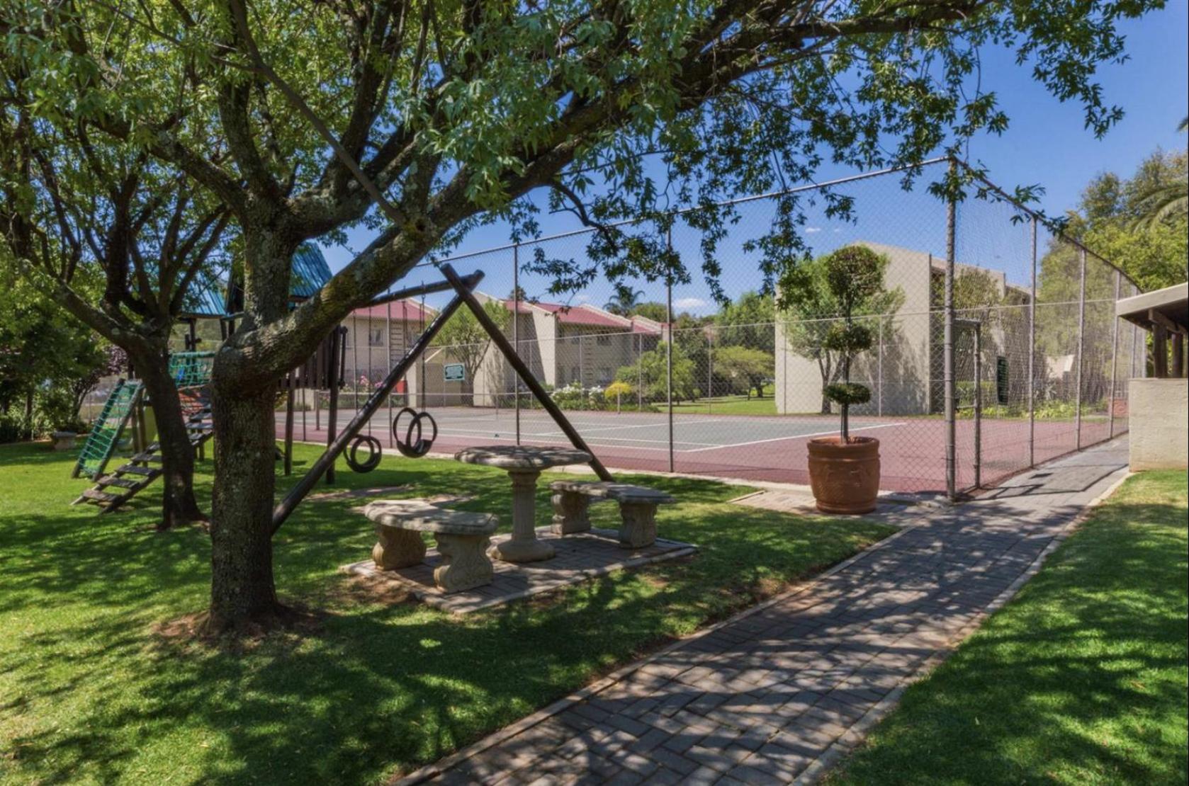 NEW Modern & Comfortable Retreat Near OR Tambo Airport