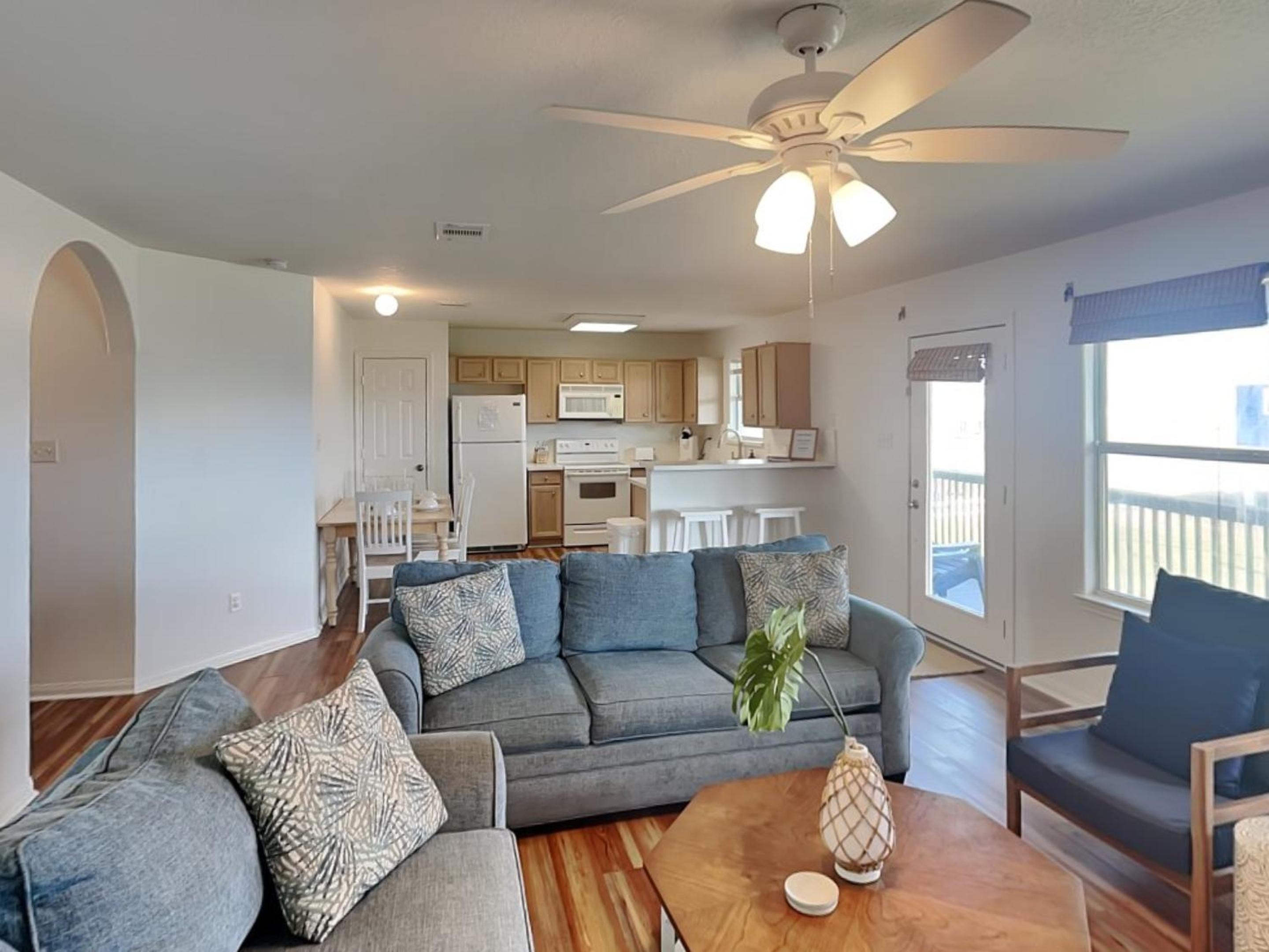 Sea La Vie Surfside