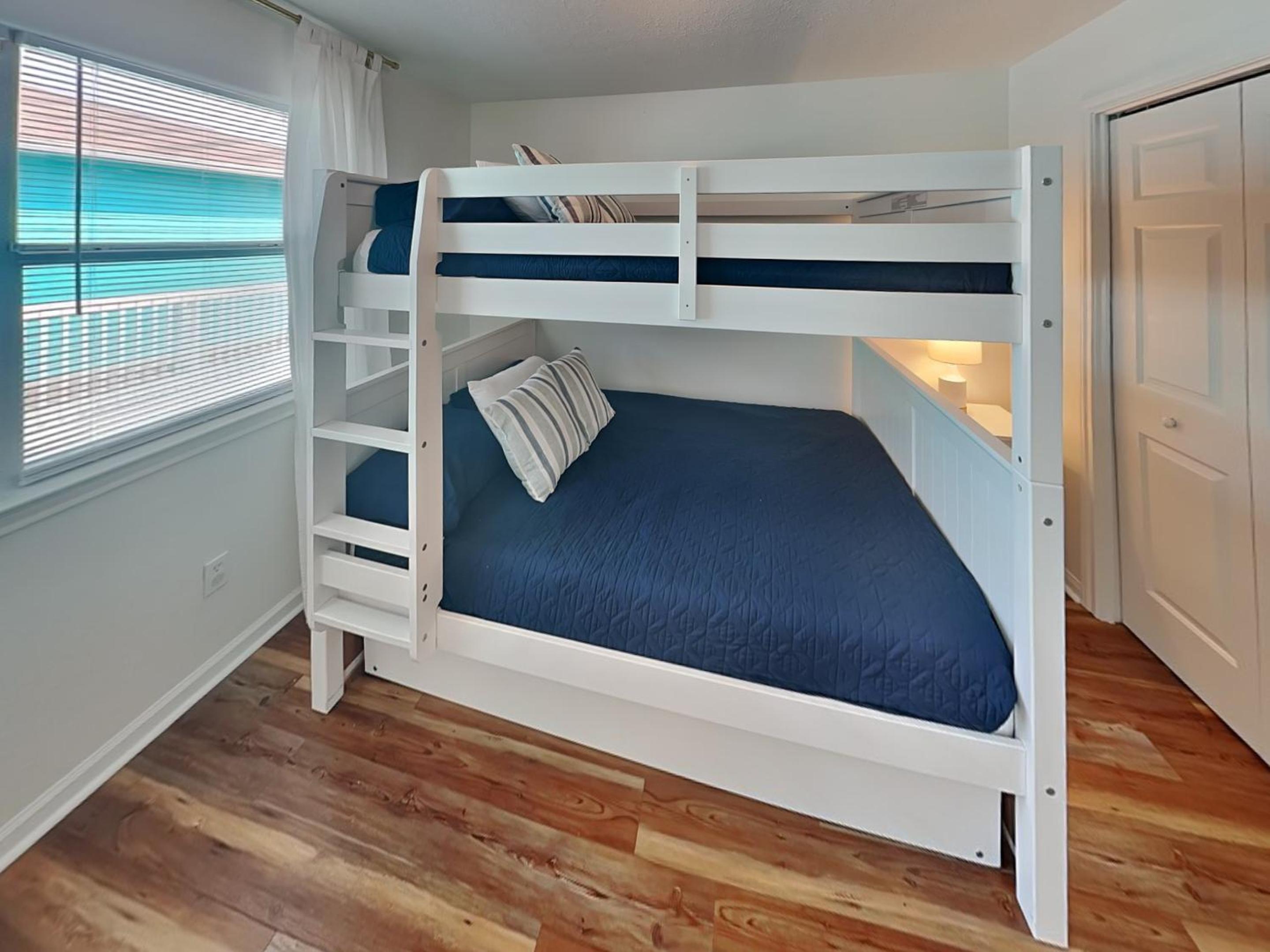 Sea La Vie Surfside