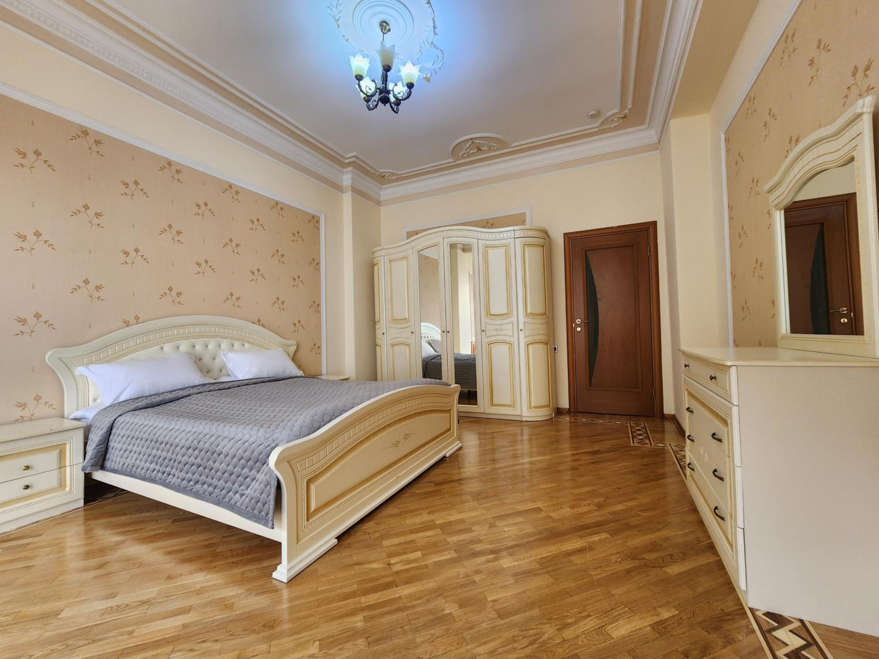 Grand Central Residence