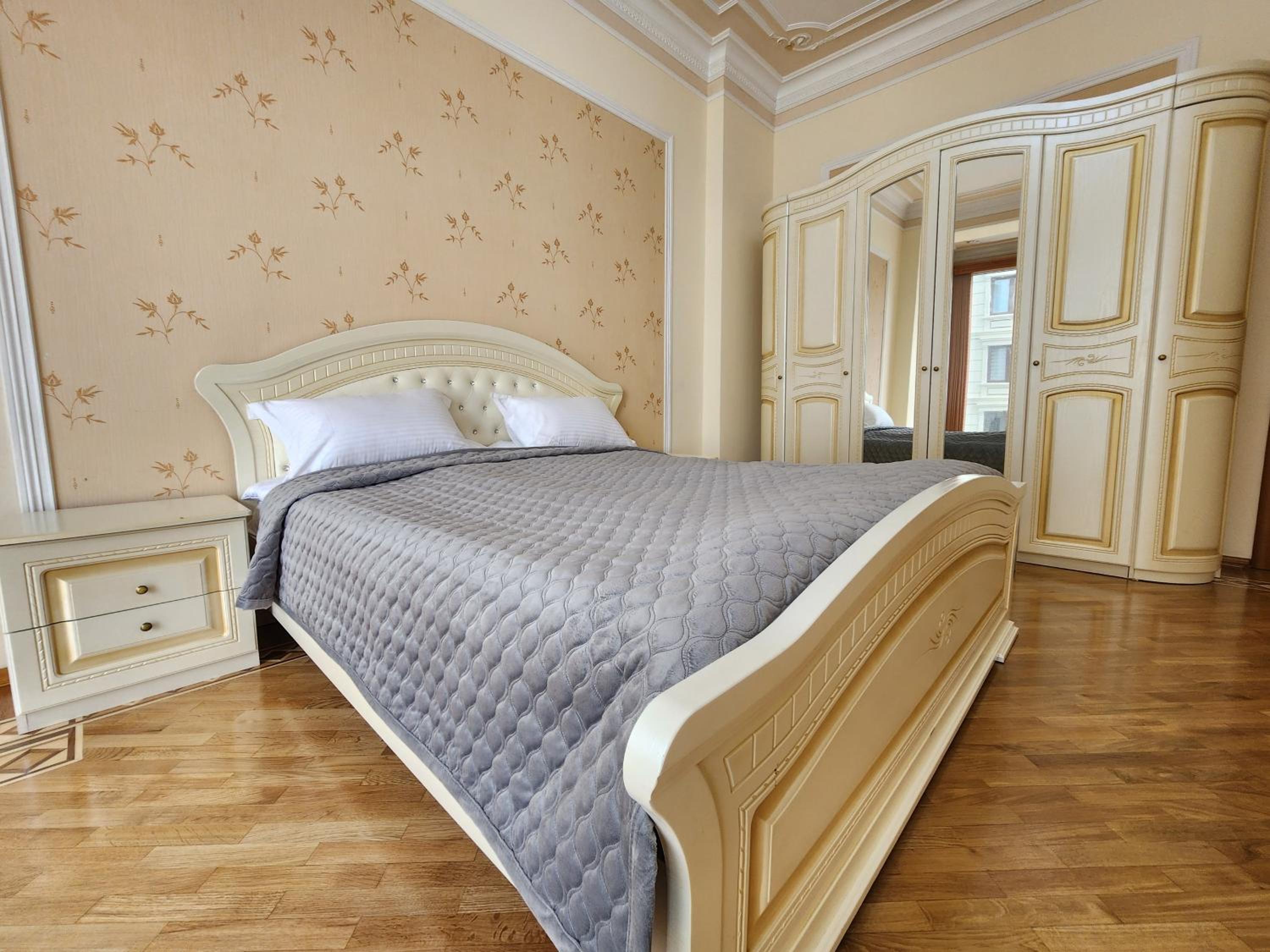 Grand Central Residence