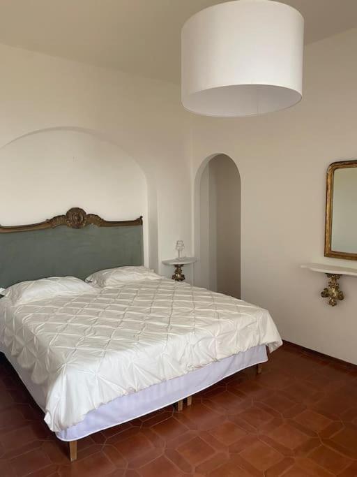 Tenuta d'Elci - Relax e Piscina nel Bosco
