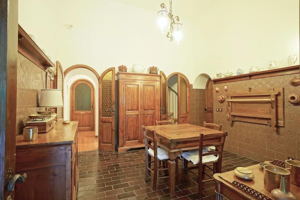 Tenuta d'Elci - Relax e Piscina nel Bosco