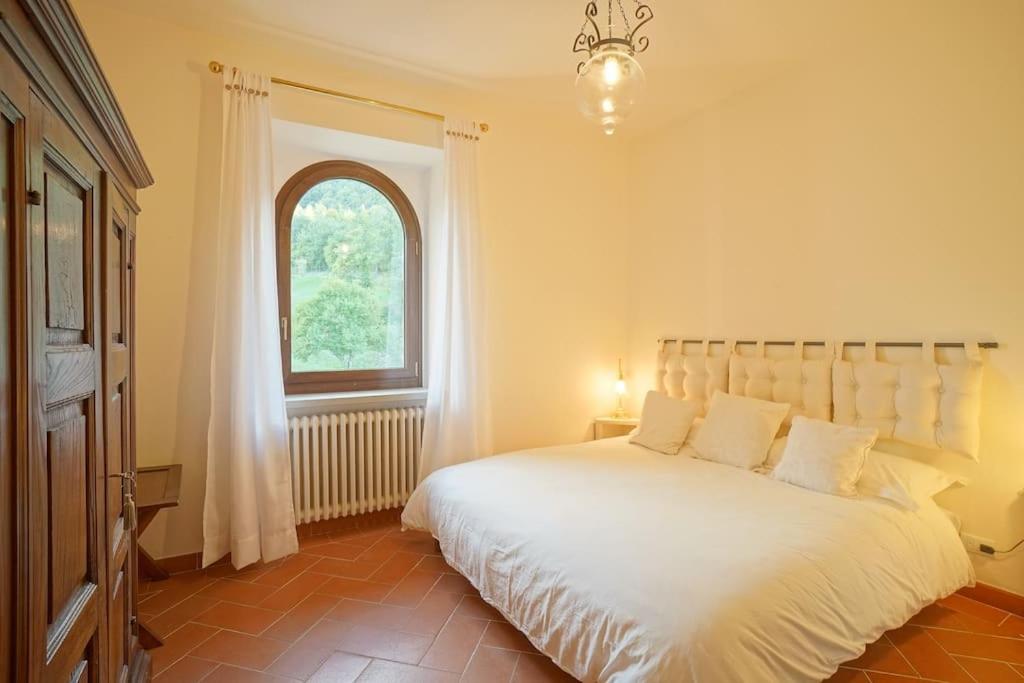 Tenuta d'Elci - Relax e Piscina nel Bosco