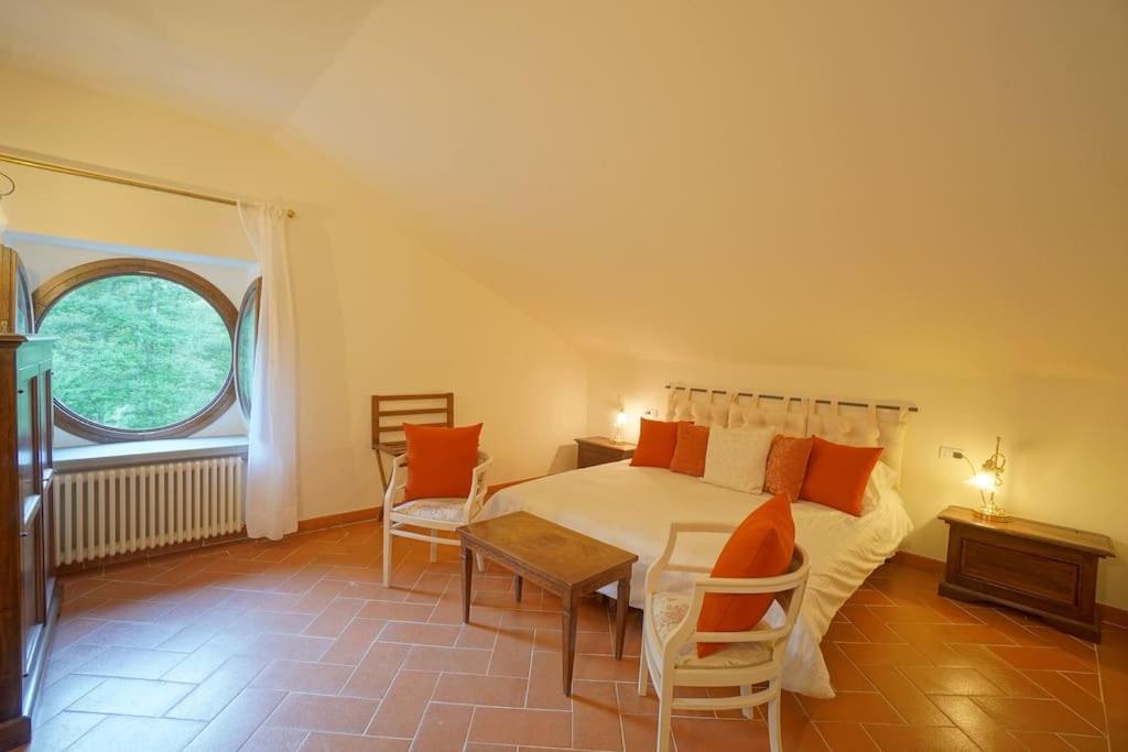 Tenuta d'Elci - Relax e Piscina nel Bosco