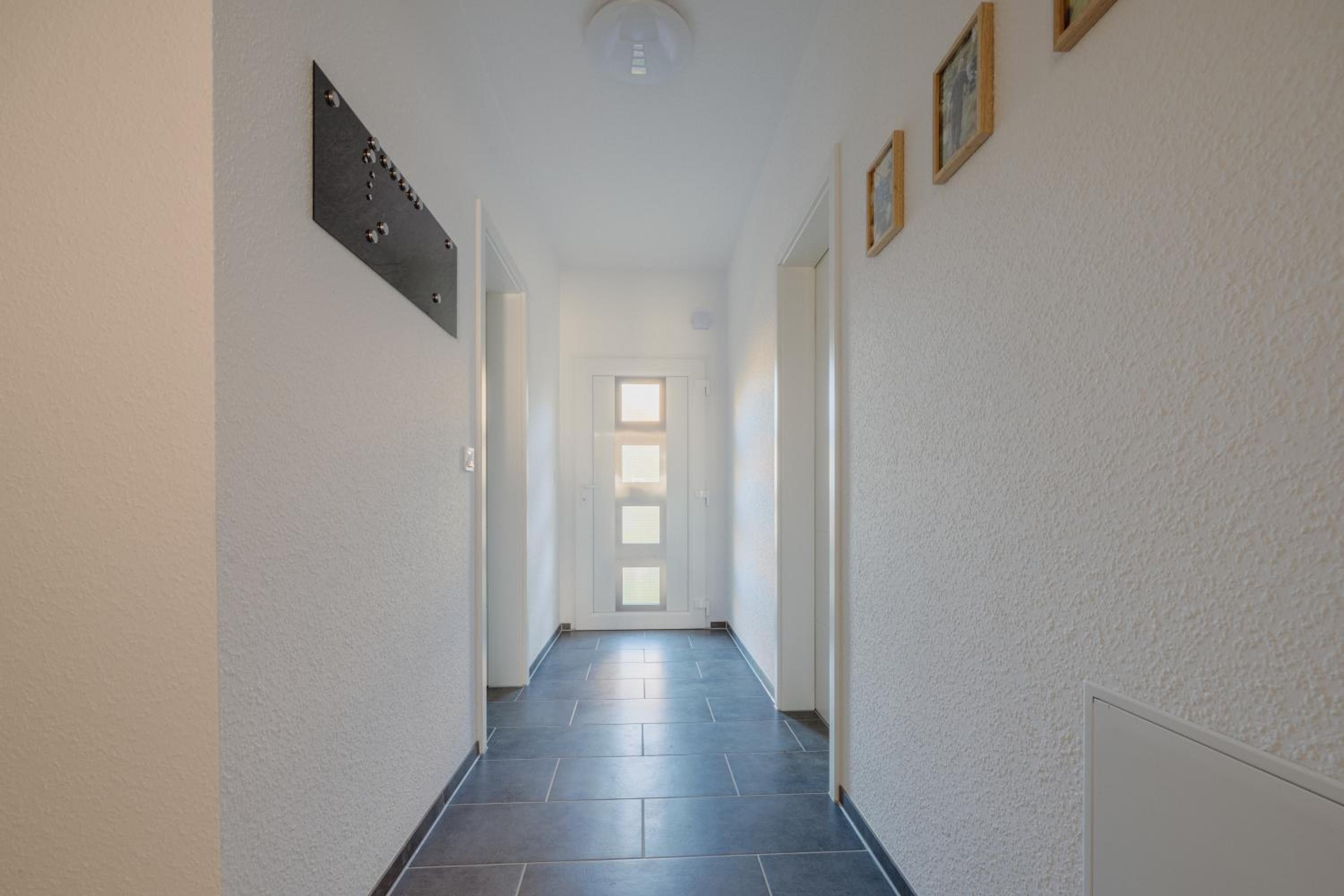 FEWO KOI mit Teichblick