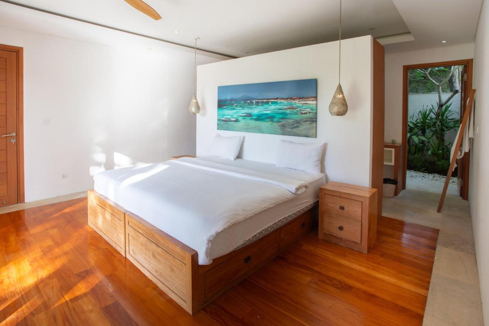 Breezy and Tranquil Atmsophere 5 bed Villa view 3