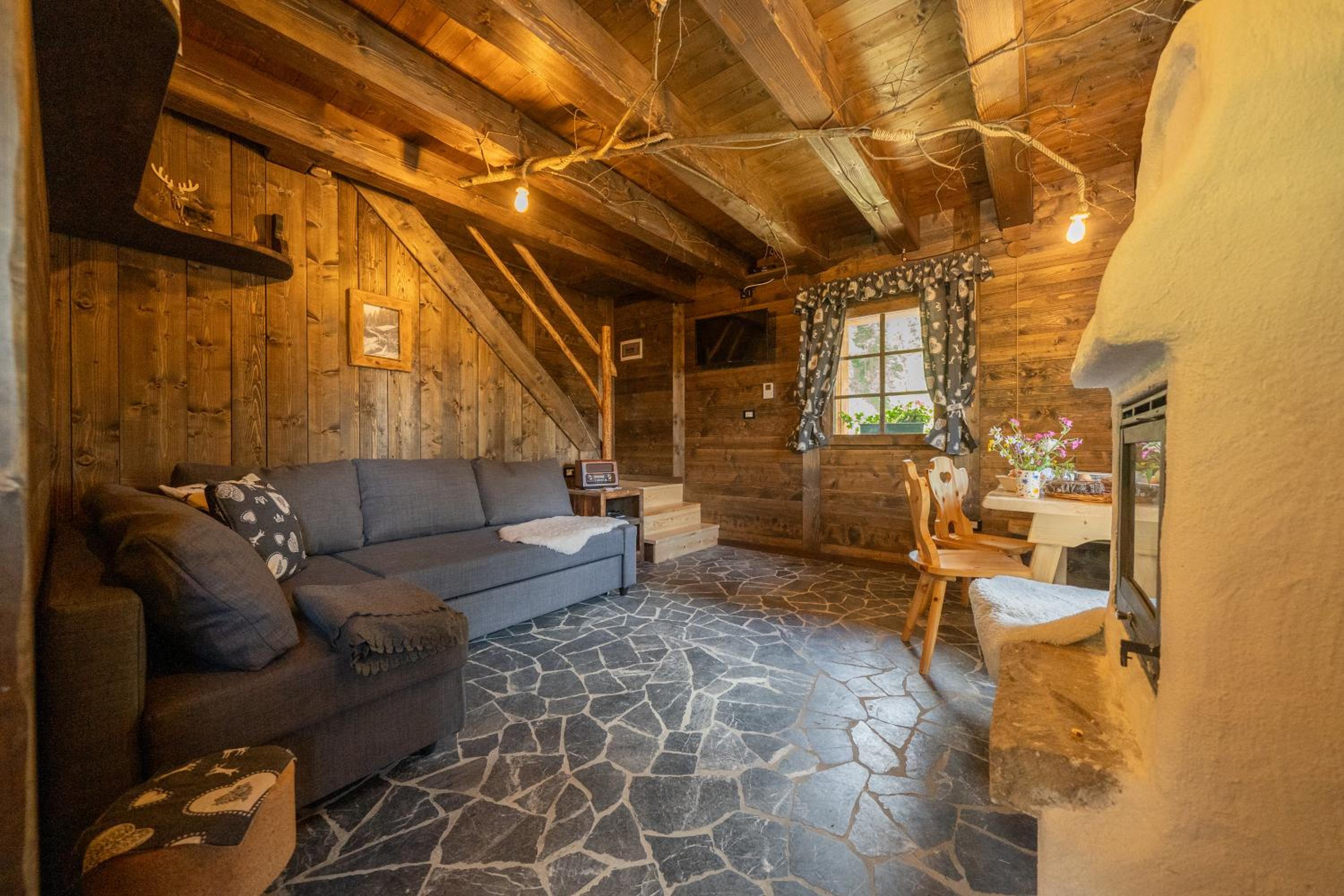 Eirl DOLOMITES Retreat Sappada