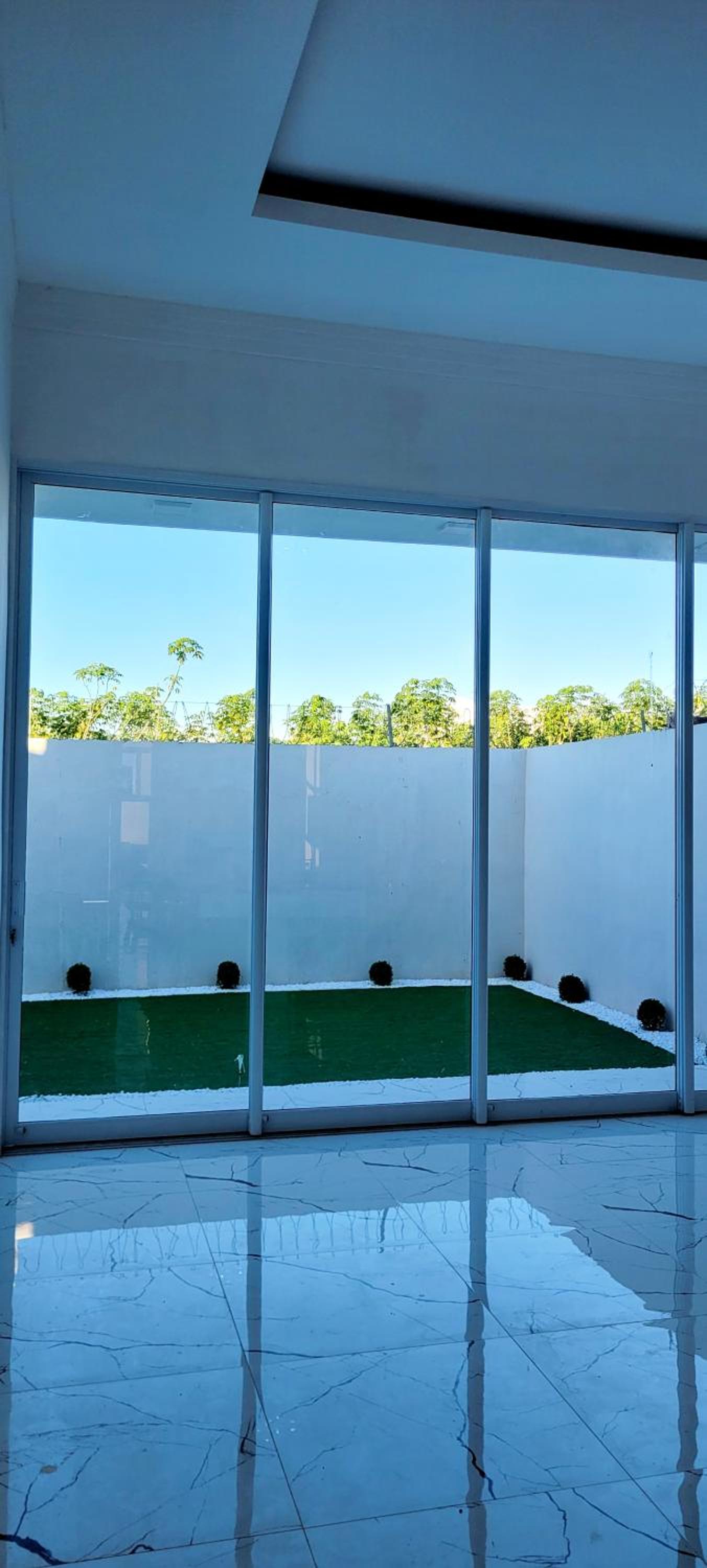 Carvalho House I
