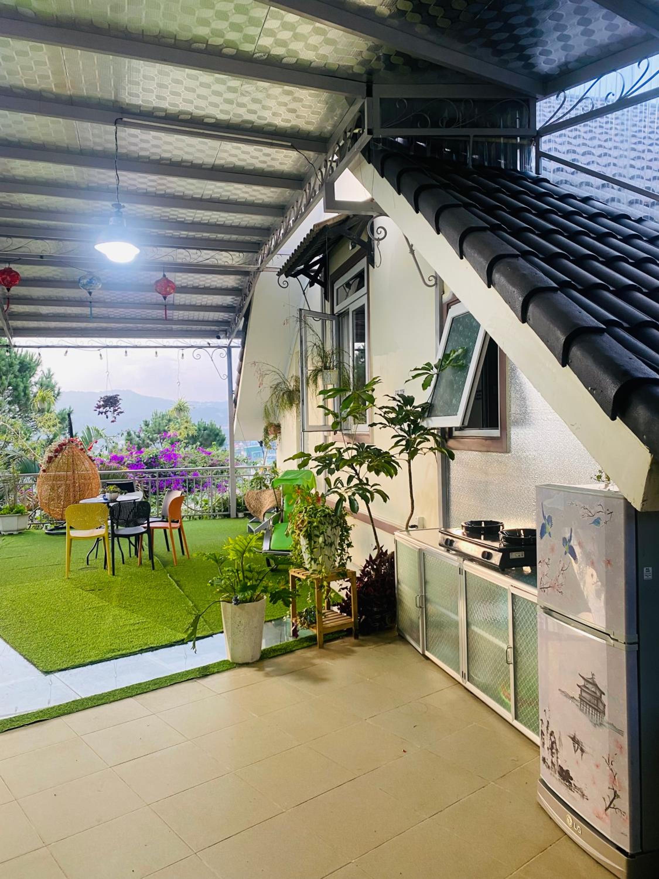 balance & terrace