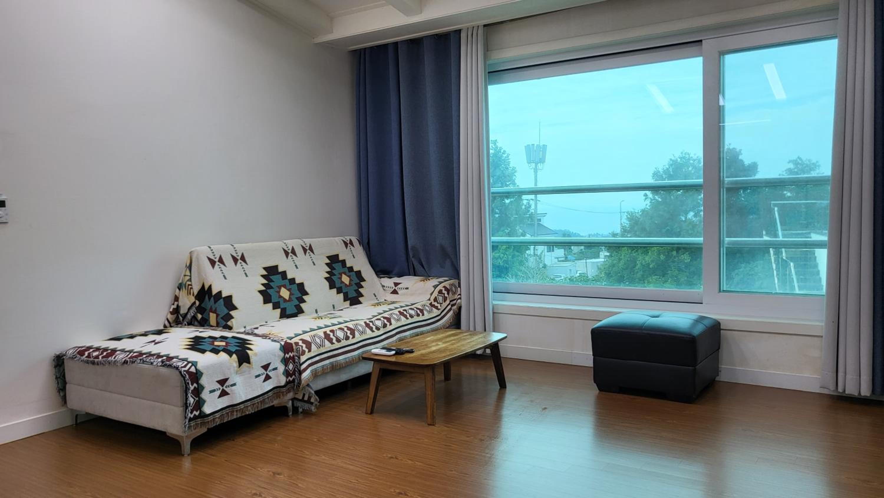 Aewol Gwangryeong House view 2
