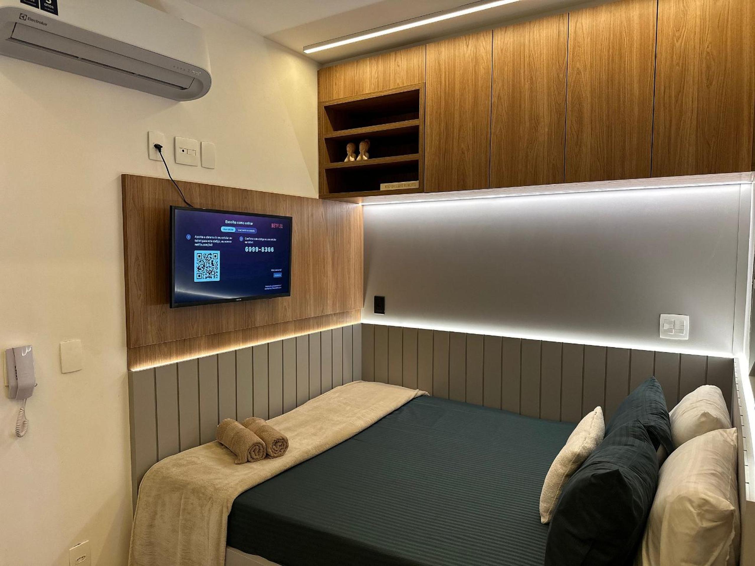 Studio Luxo Pamplona Cd 1006