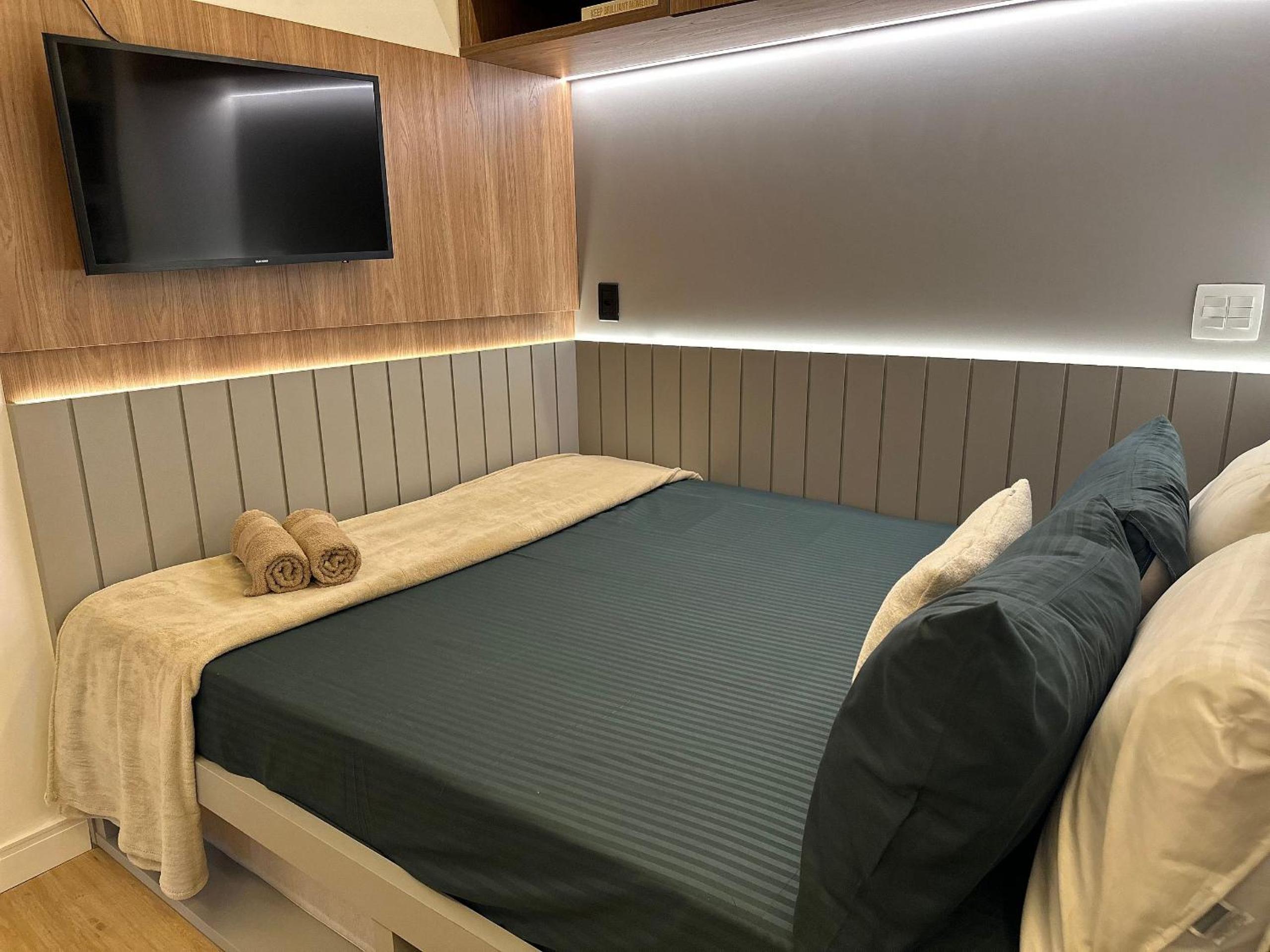 Studio Luxo Pamplona Cd 1006