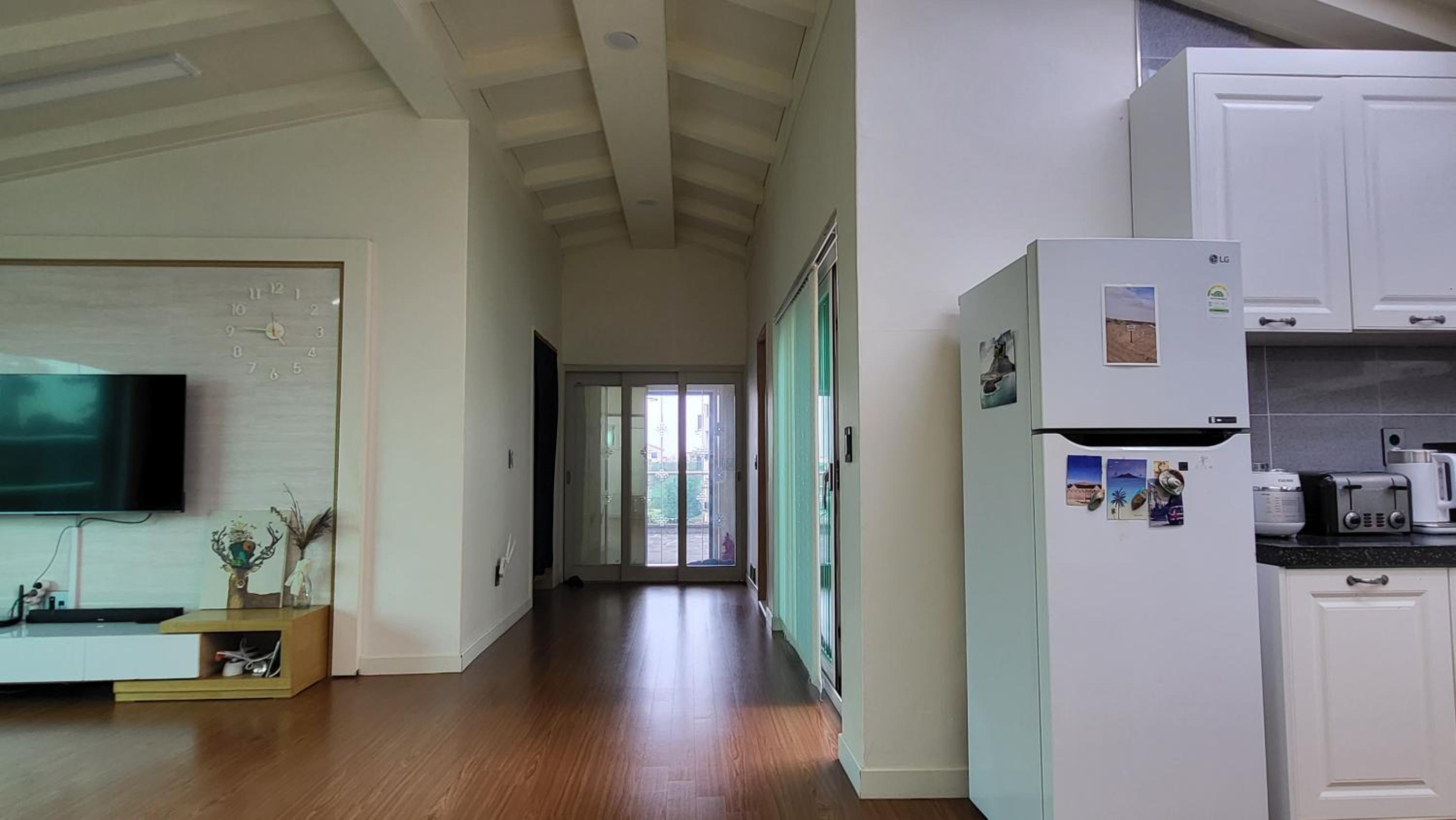 Aewol Gwangryeong House view 4