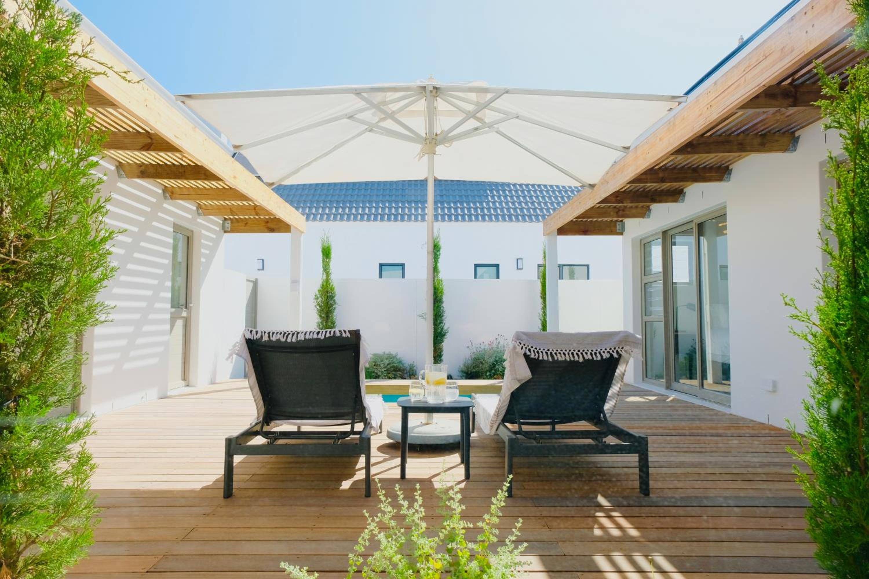 Sea Lily Holiday Home - Your Coastal Sanctuary! view 4