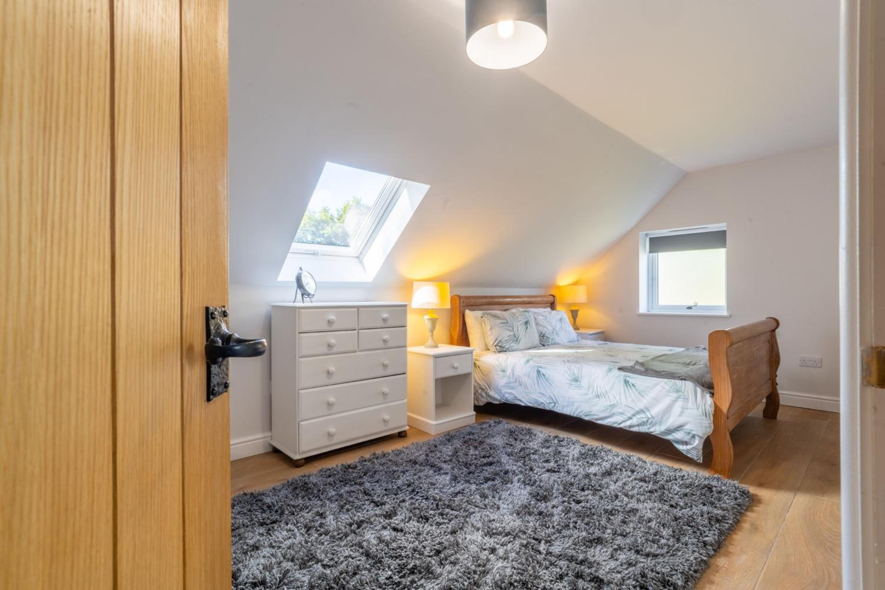 The Roost by Big Skies Cottages view 4