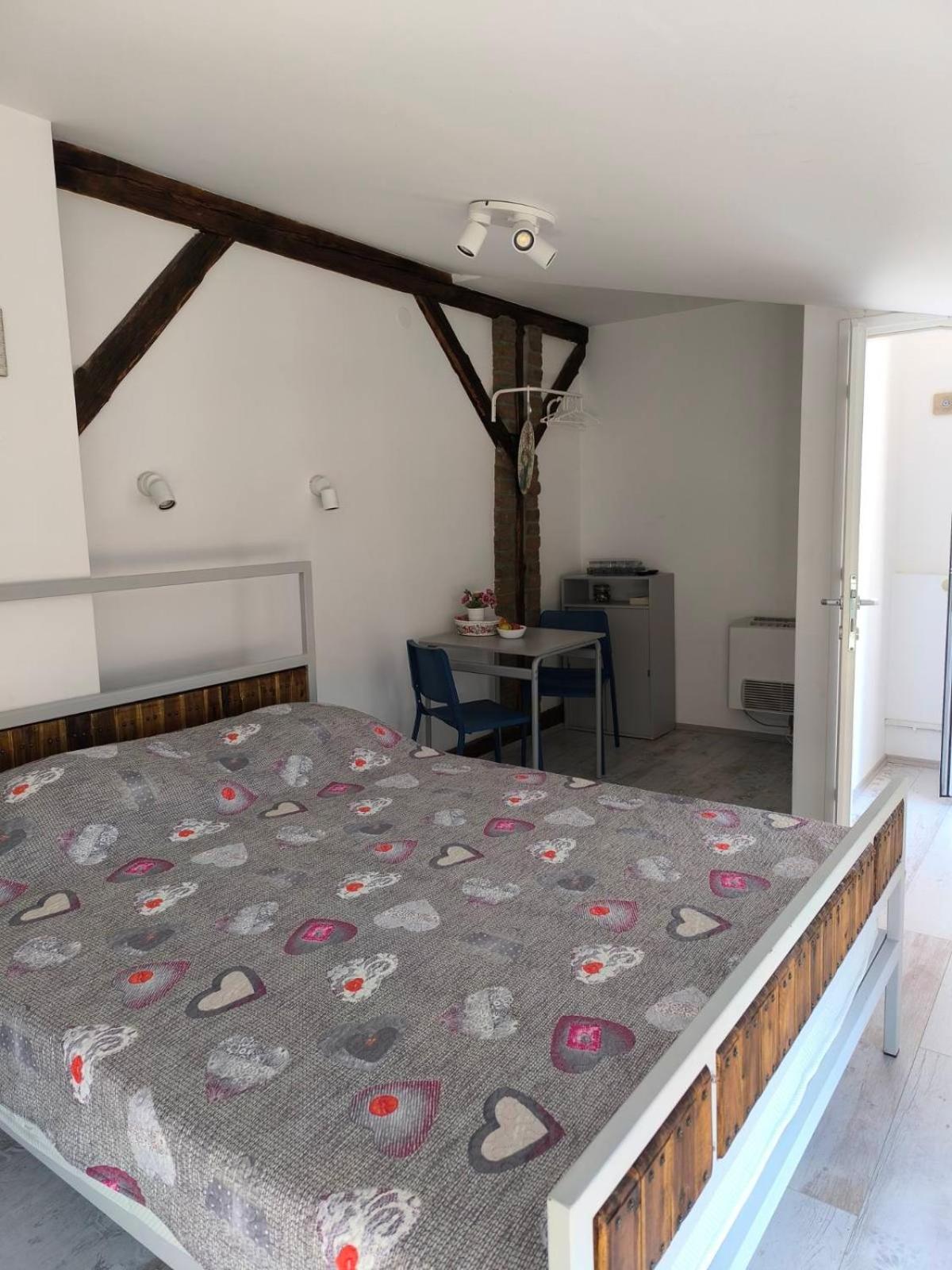 Apartment By the River view 2