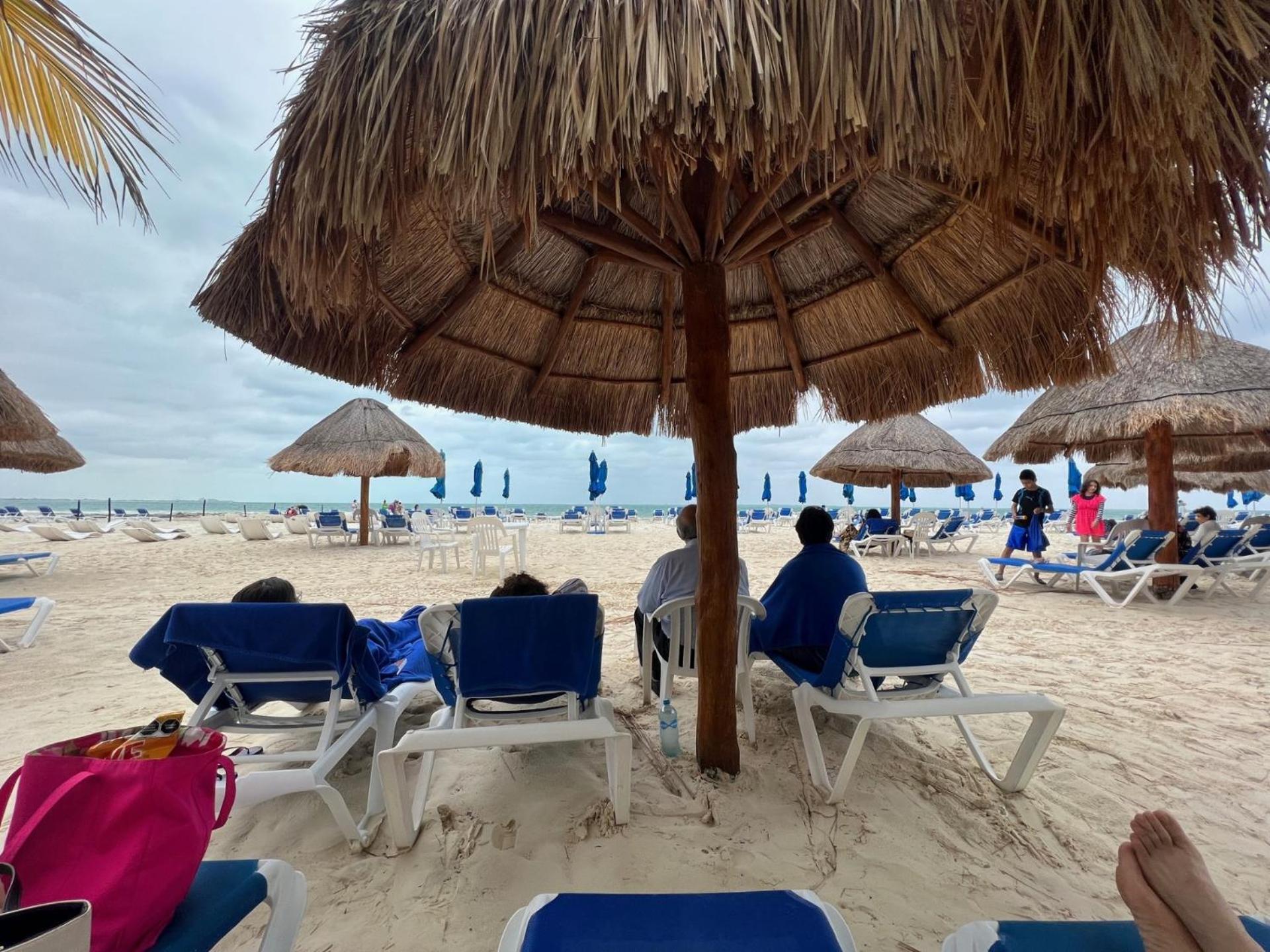 Oceanfront Paradise in Cancun Hotel Zone