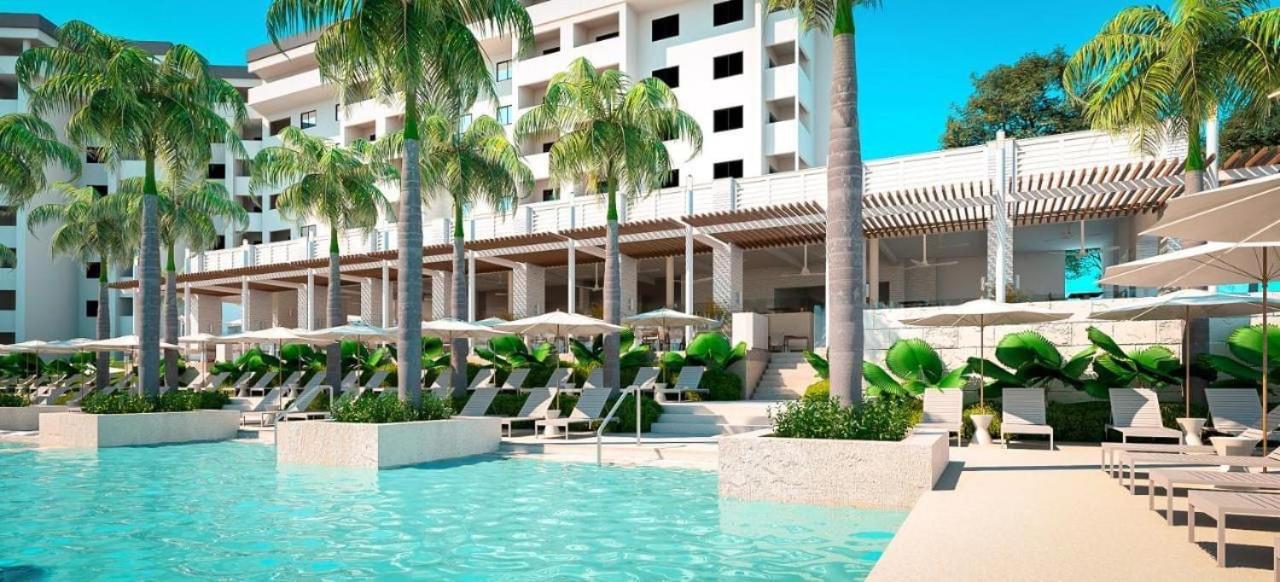Oceanfront Paradise in Cancun Hotel Zone