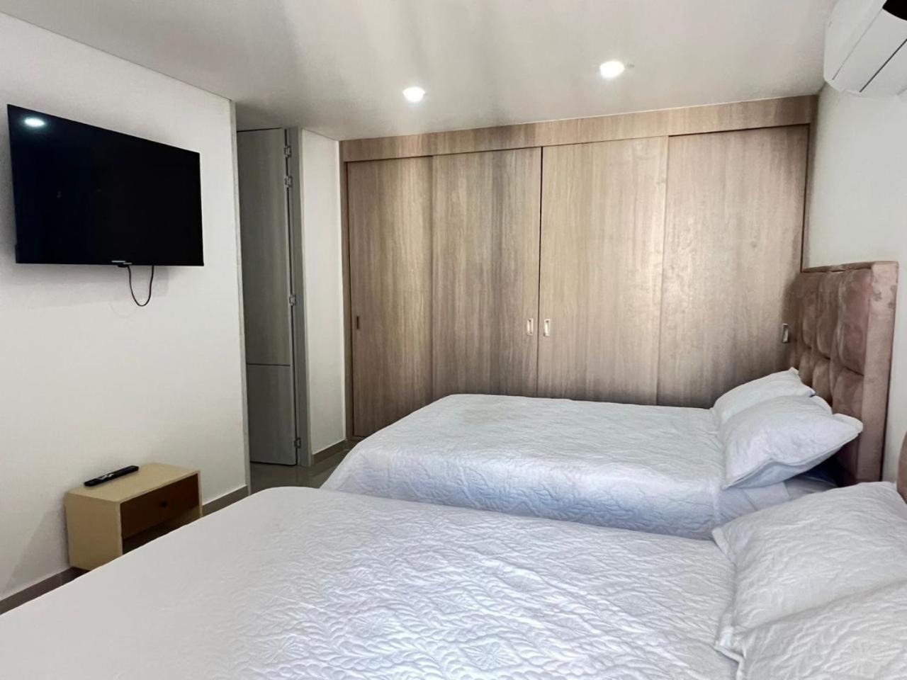Apartamento Moderno Con Excelente Vista, Piscina, excepto los lunes por mantenimiento y Parqueadero privado, ubicado en Neiva