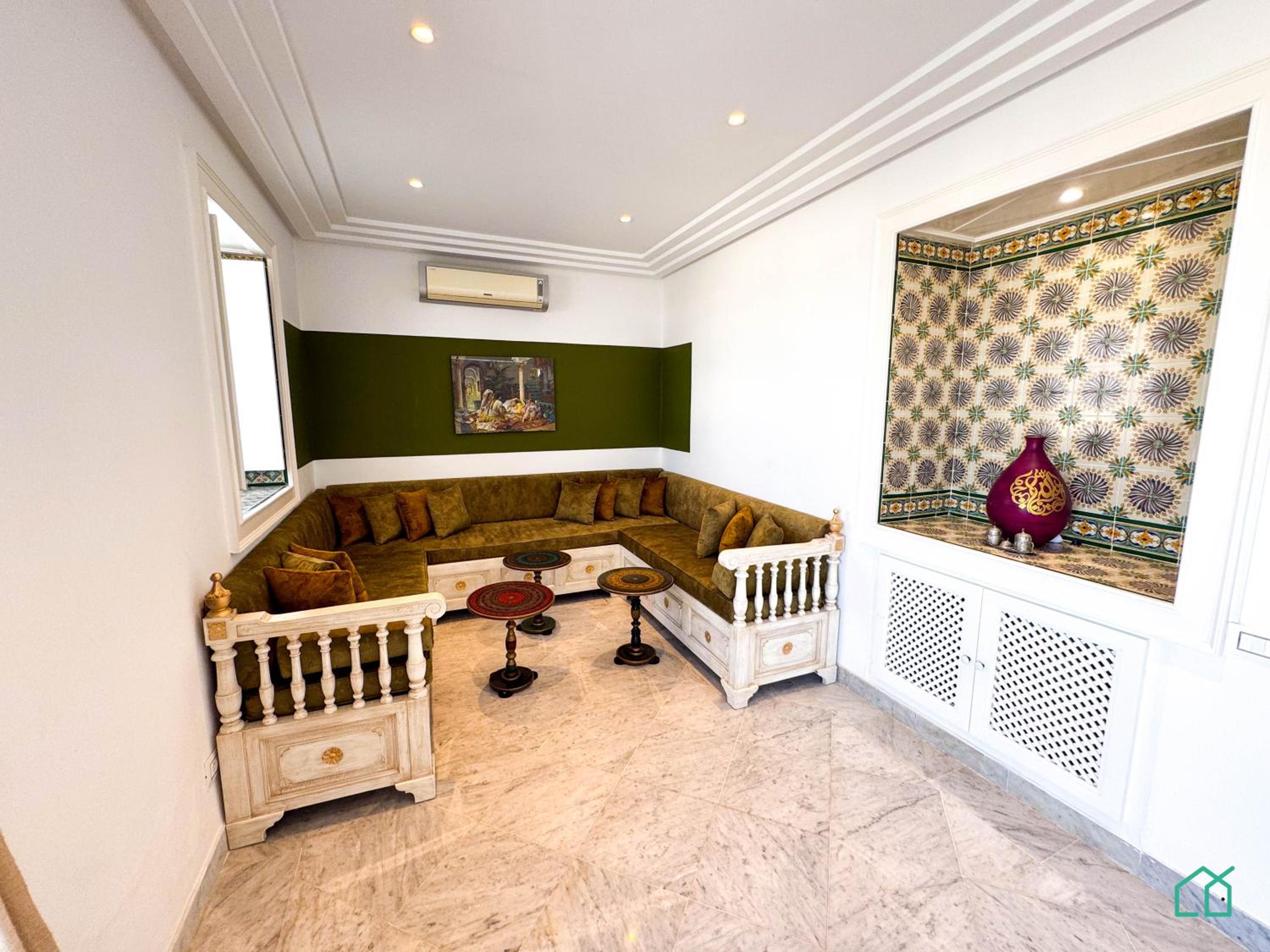 lounge