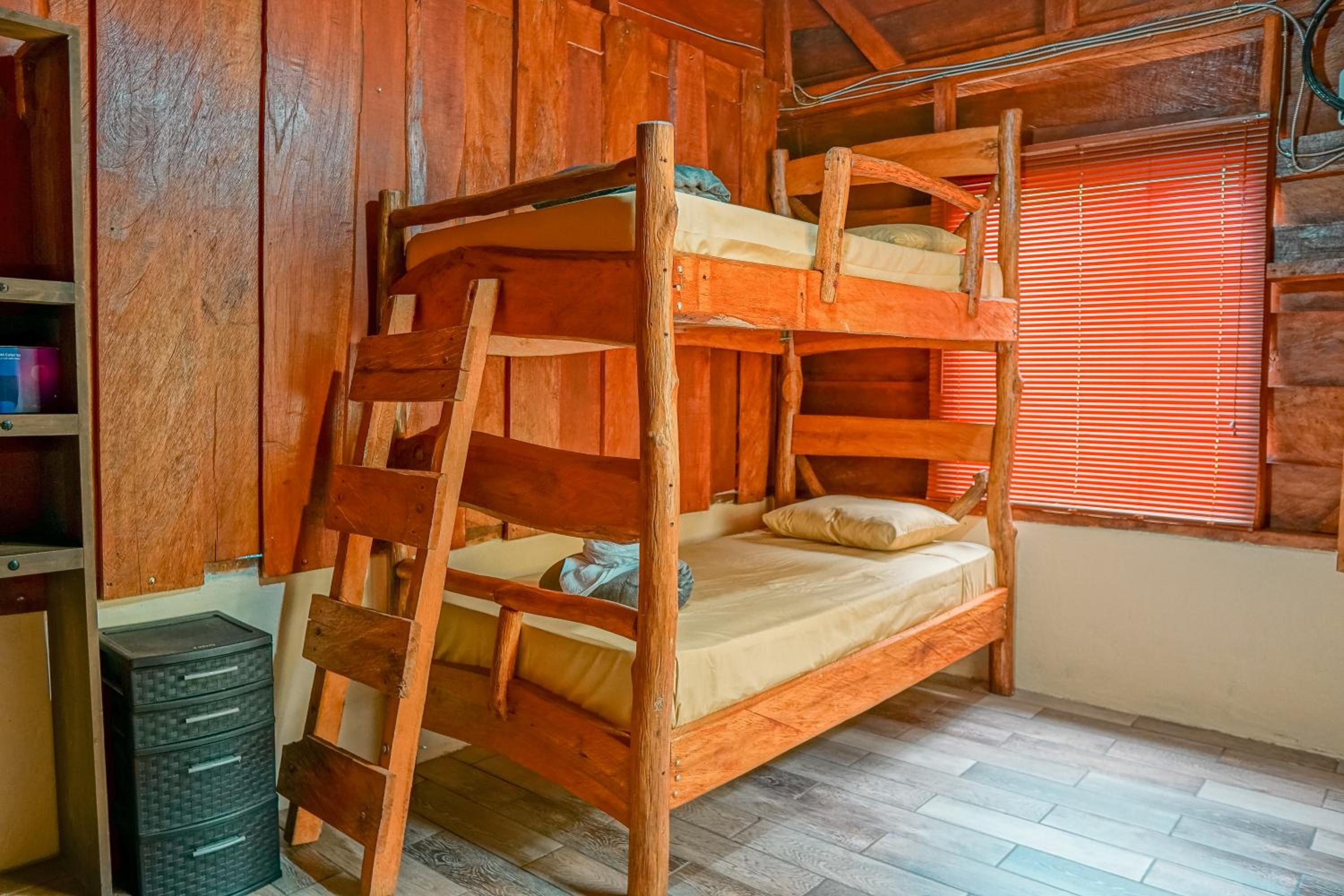 La Tigra Rainforest Lodge