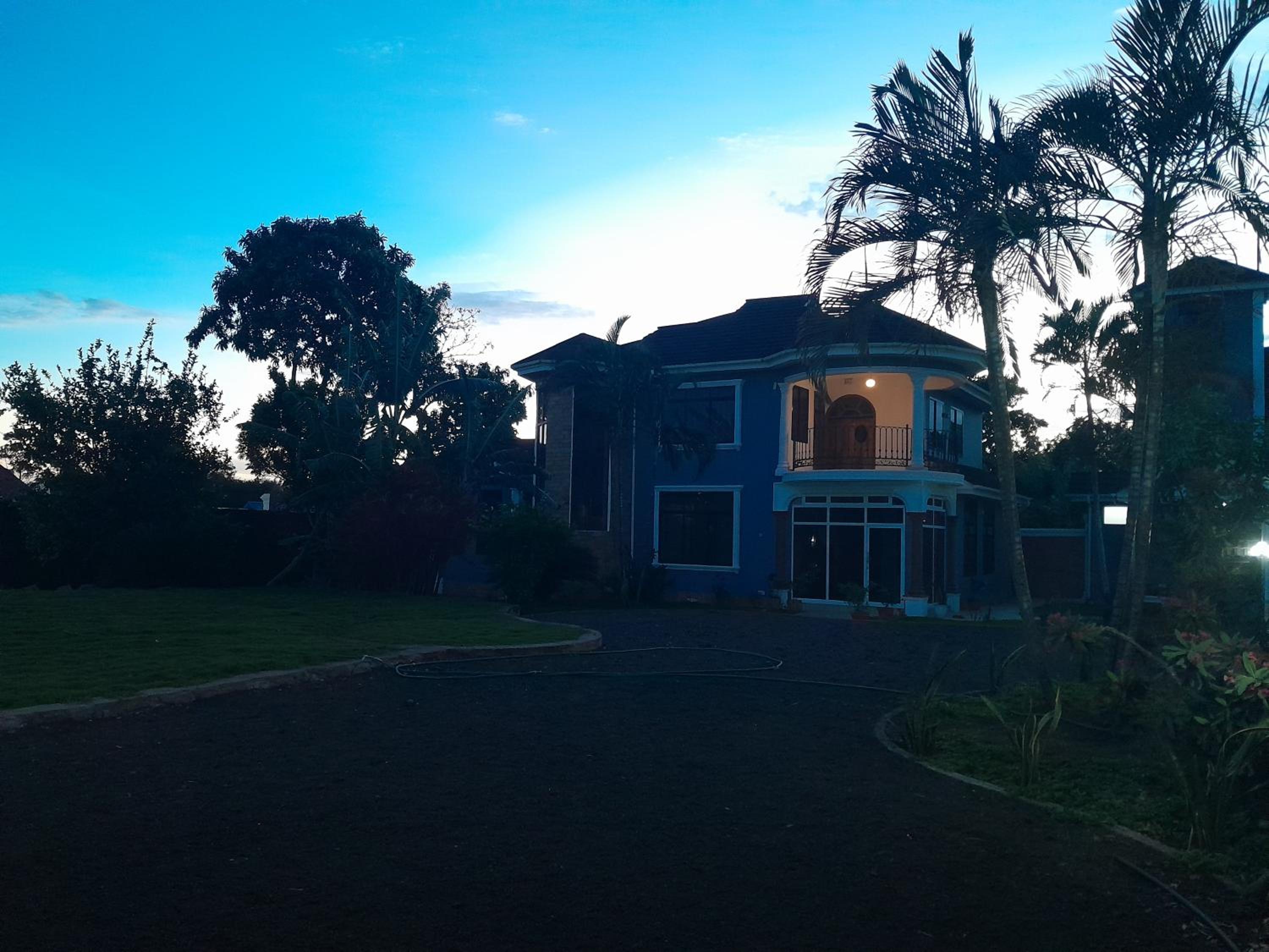Momela home view 5