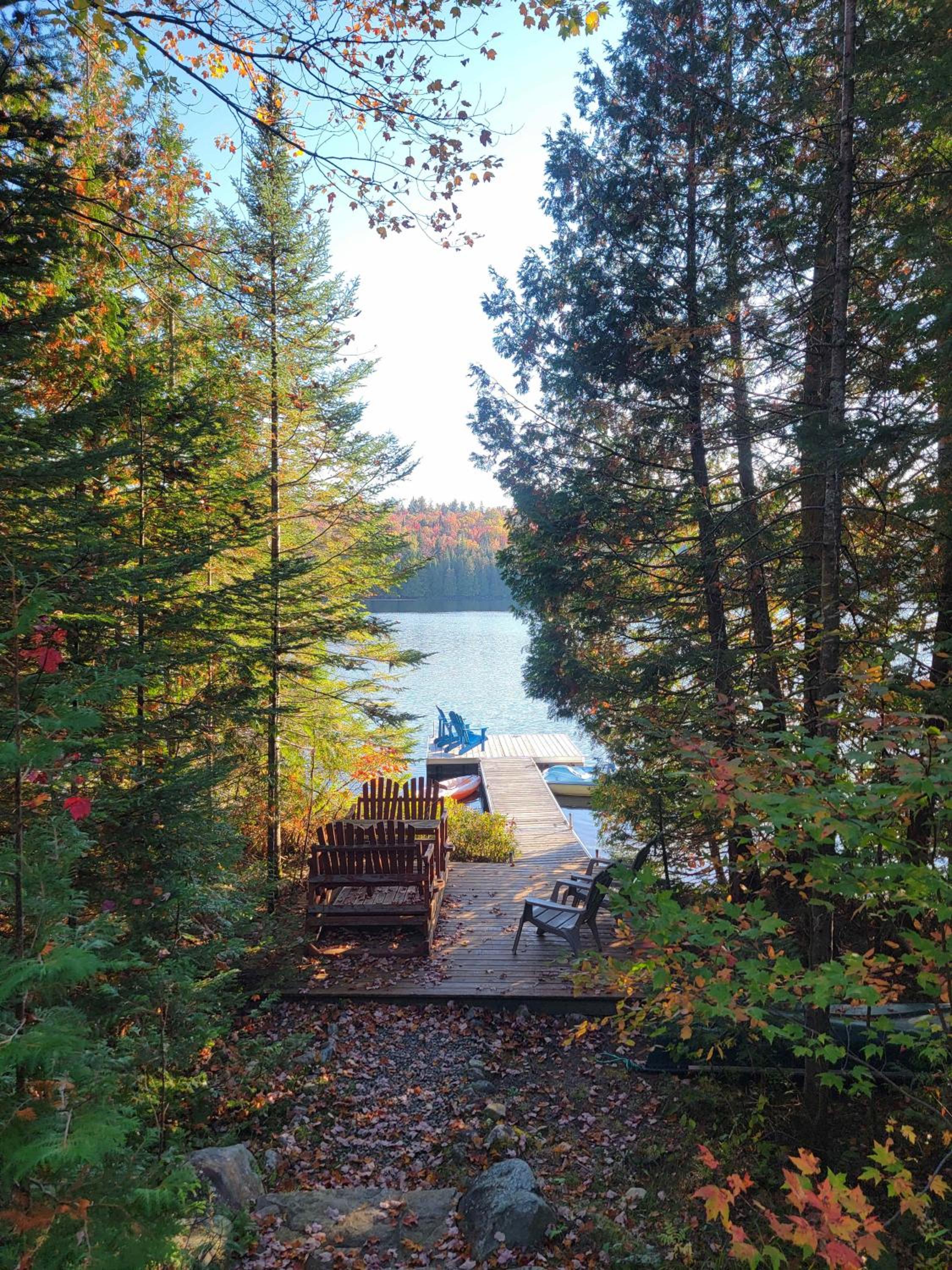 Horizon sur le lac - Front Lake