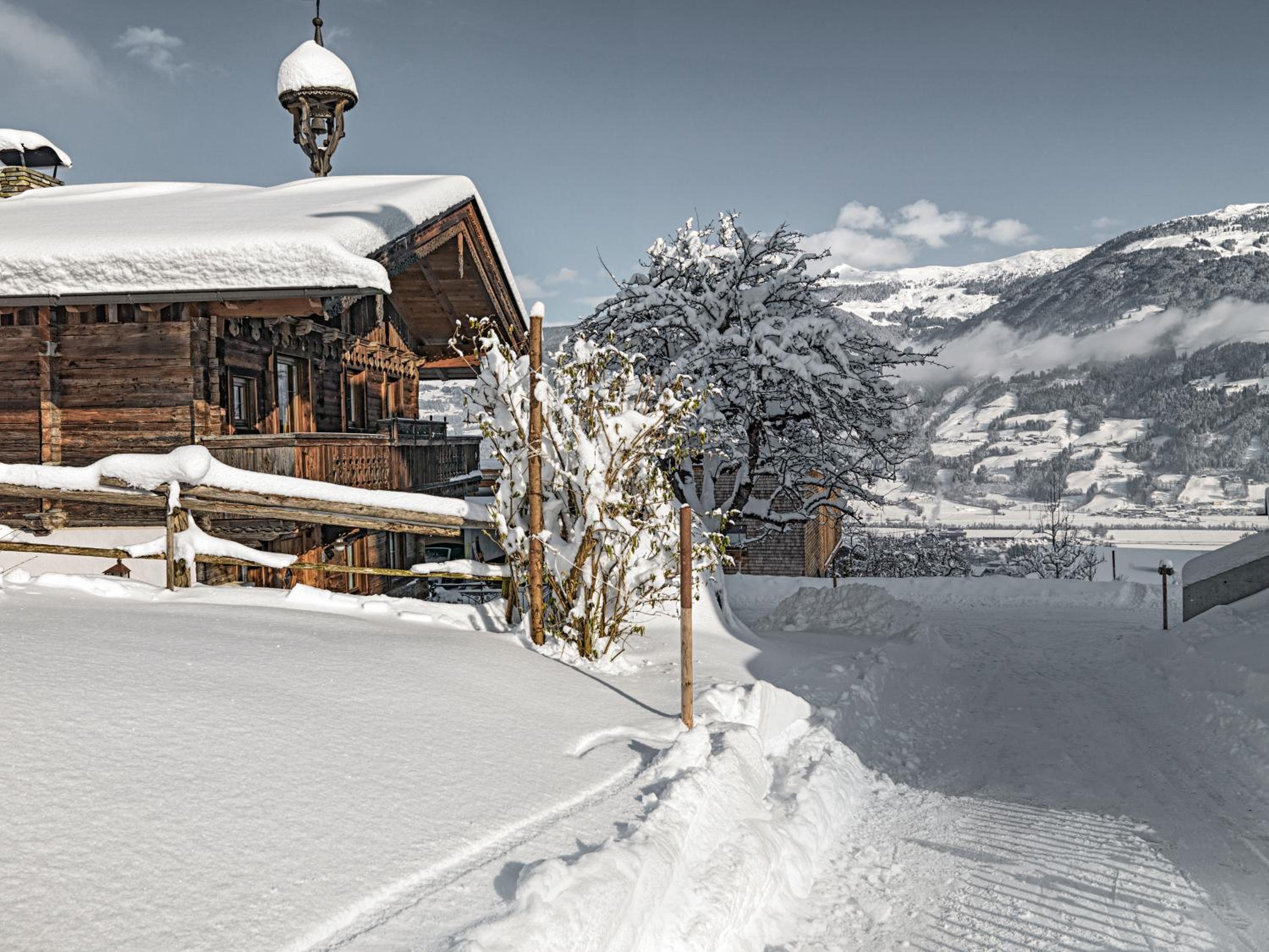 Hotel Alpen-Chalet-Pankraz - Image 1