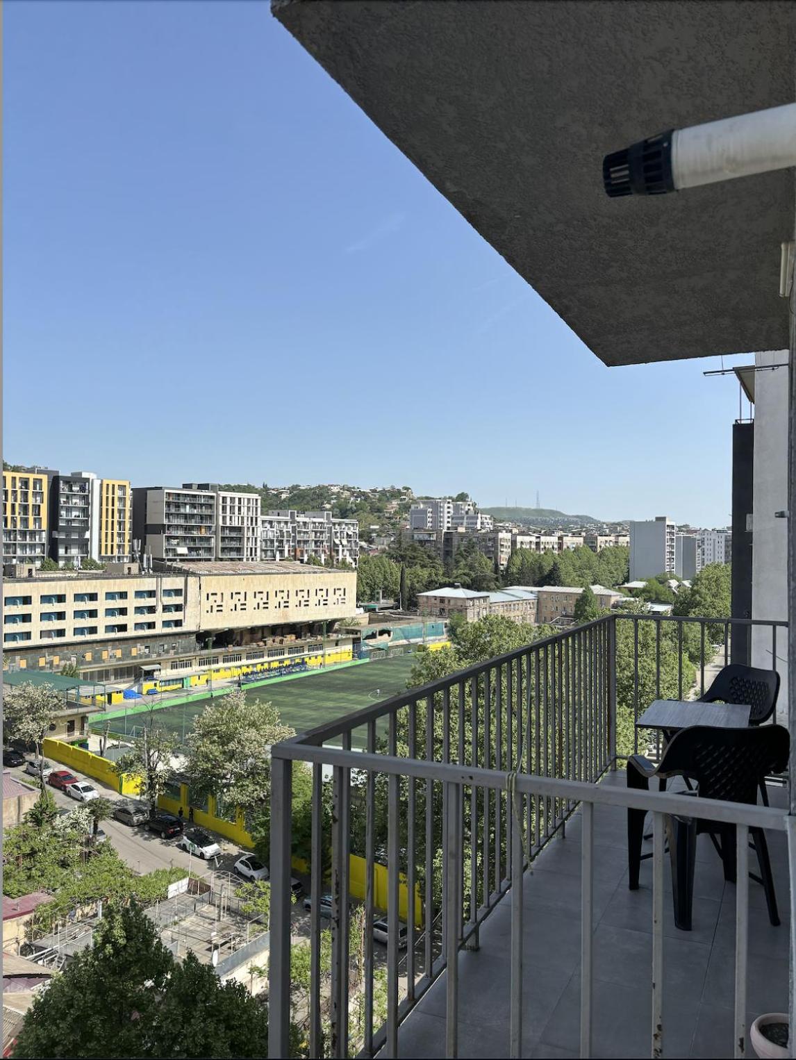 Lucky House - near to Metro view 4