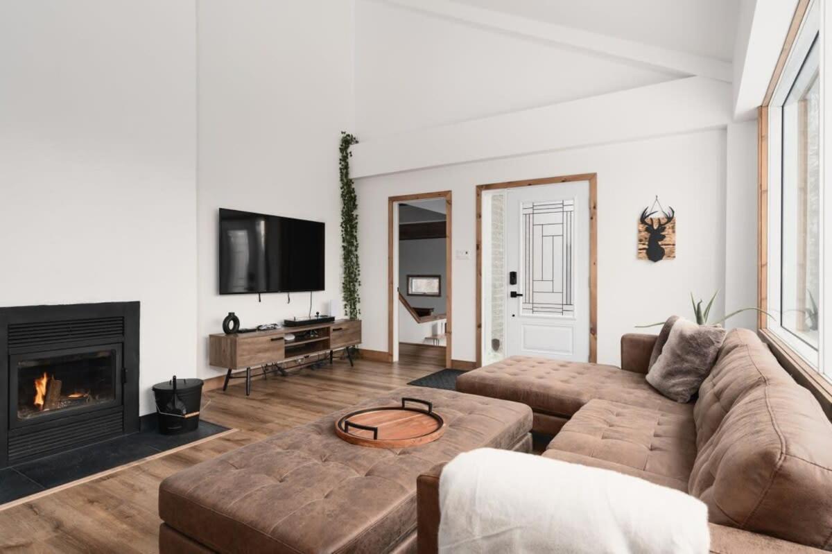 O Sommet -Game room-Spa-sauna-Lake Access