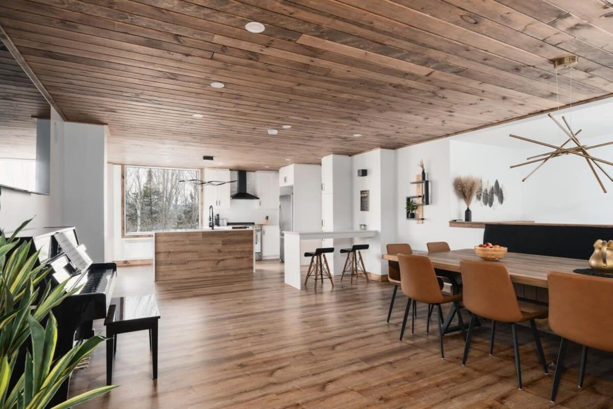 O Sommet -Game room-Spa-sauna-Lake Access