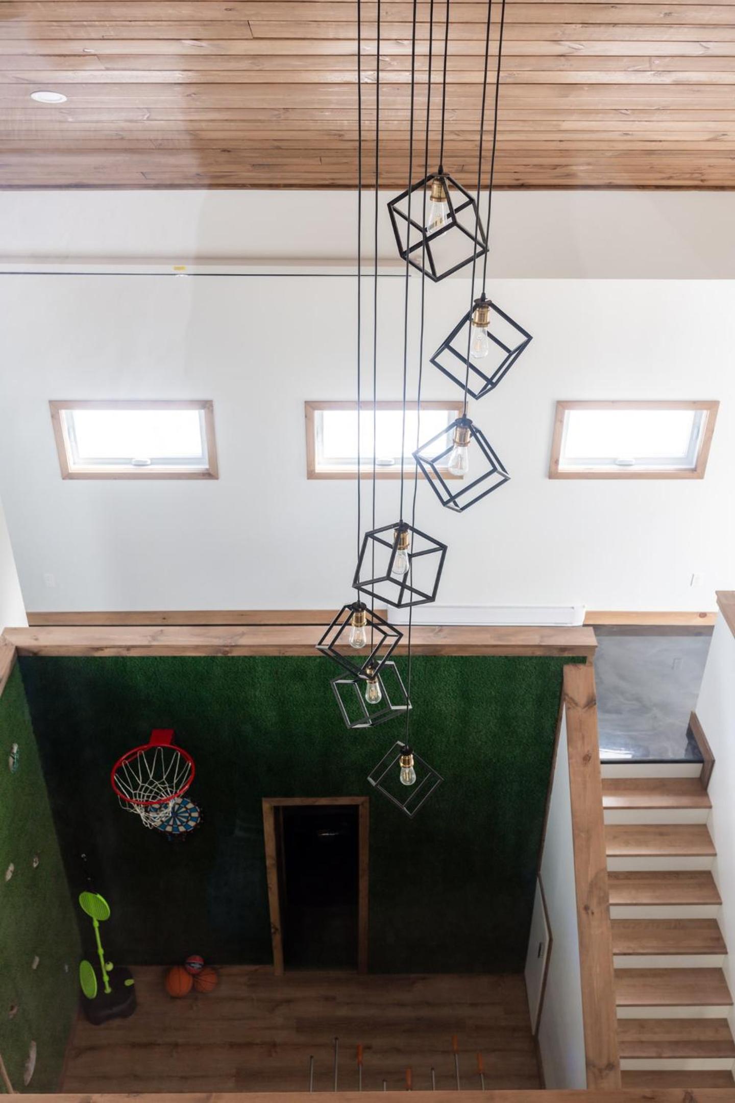 O Sommet -Game room-Spa-sauna-Lake Access