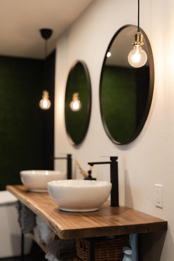 O Sommet -Game room-Spa-sauna-Lake Access