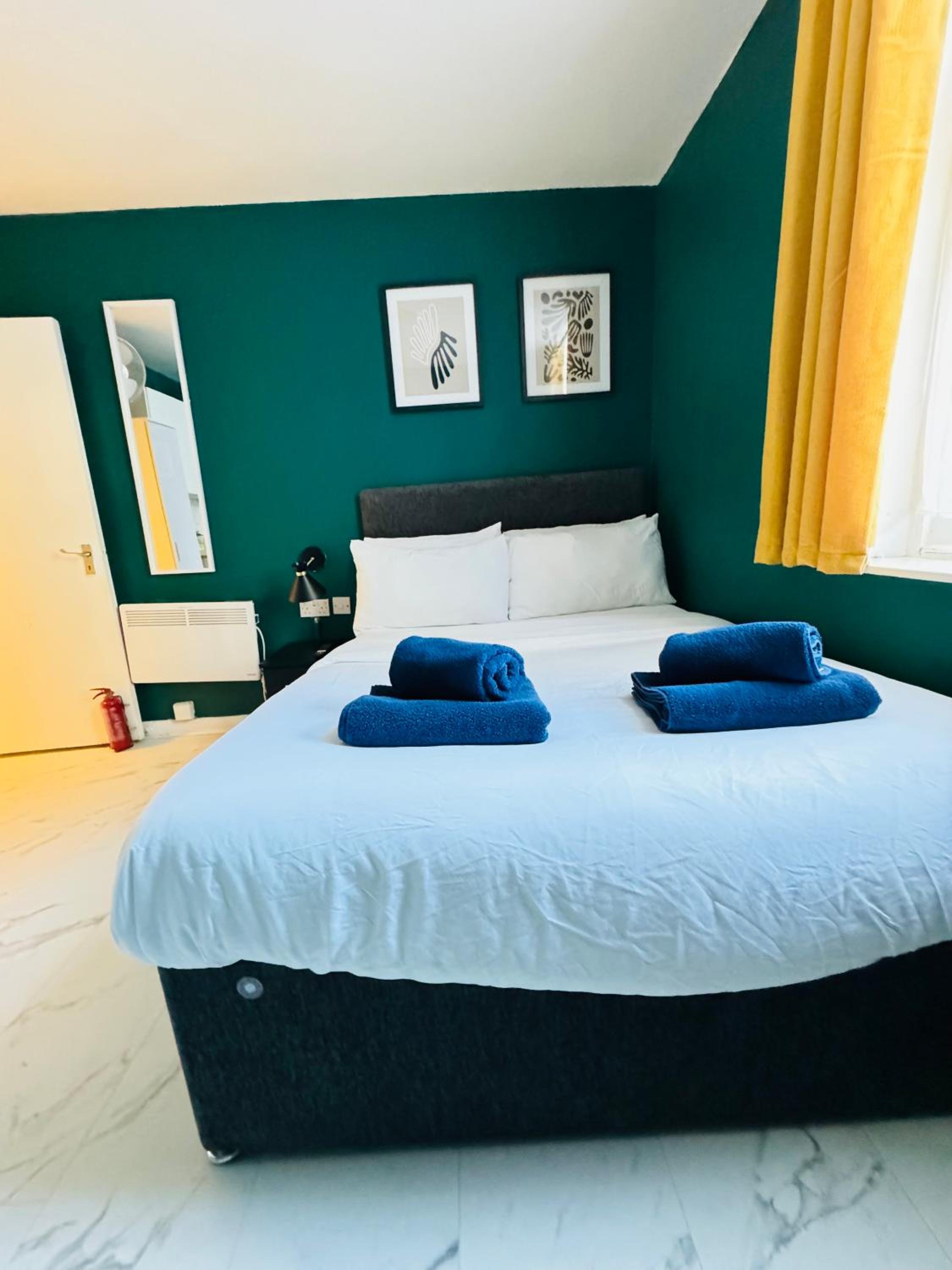 Private Studio Flat in City 1190