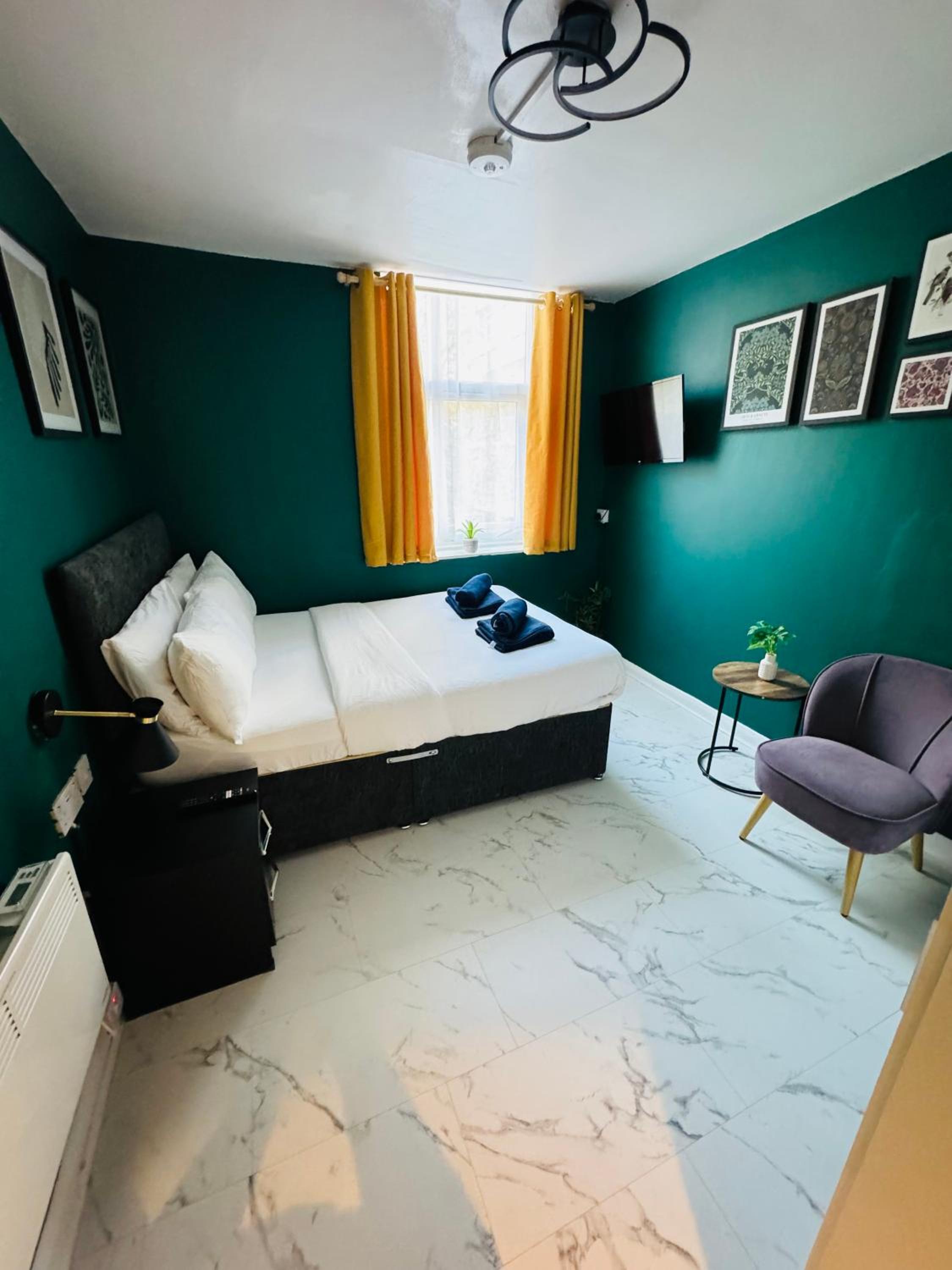Private Studio Flat in City 1190