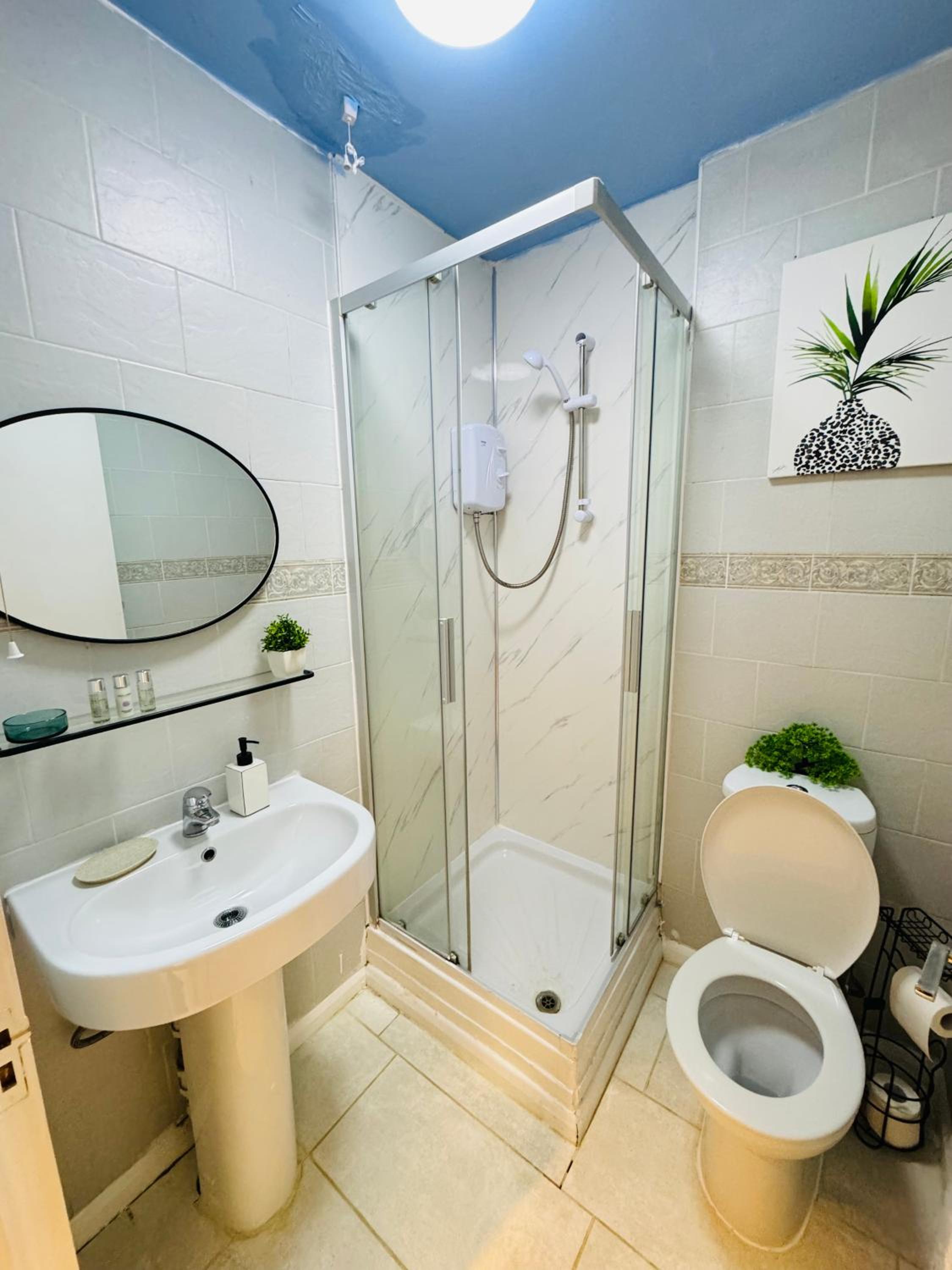 Private Studio Flat in City 1190