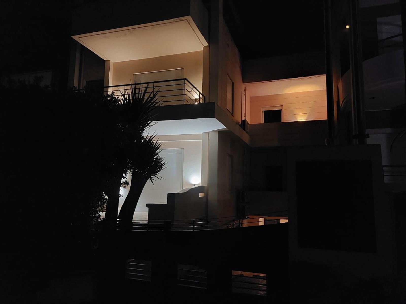 Villa Iroko - Property Image 1