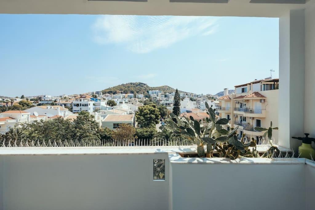 Grand Sea View Apartment 3' from Kavouri Beach
