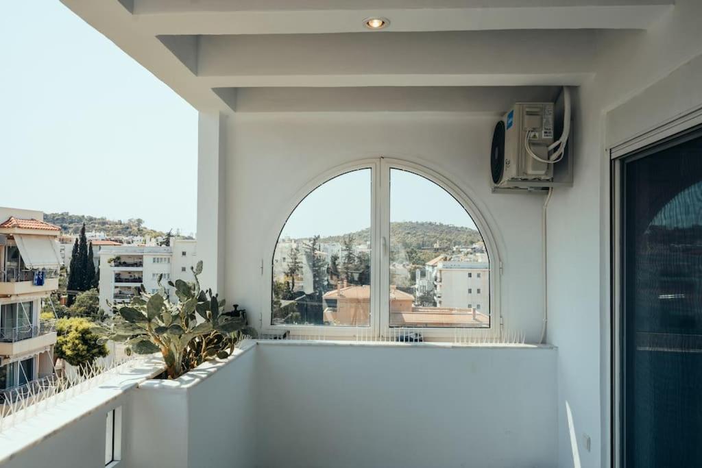 Grand Sea View Apartment 3' from Kavouri Beach