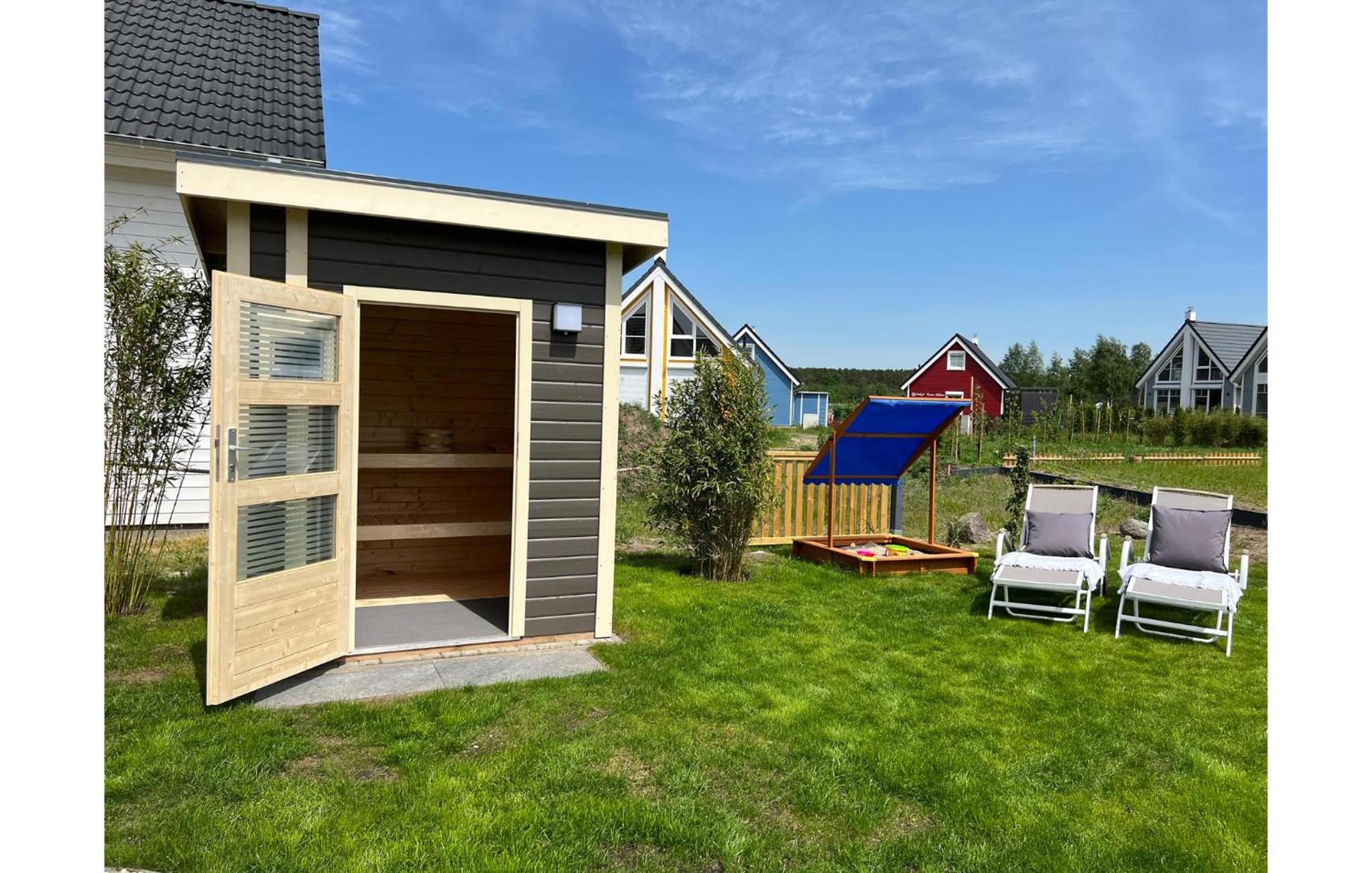 Awesome Home In Zerpenschleuse
