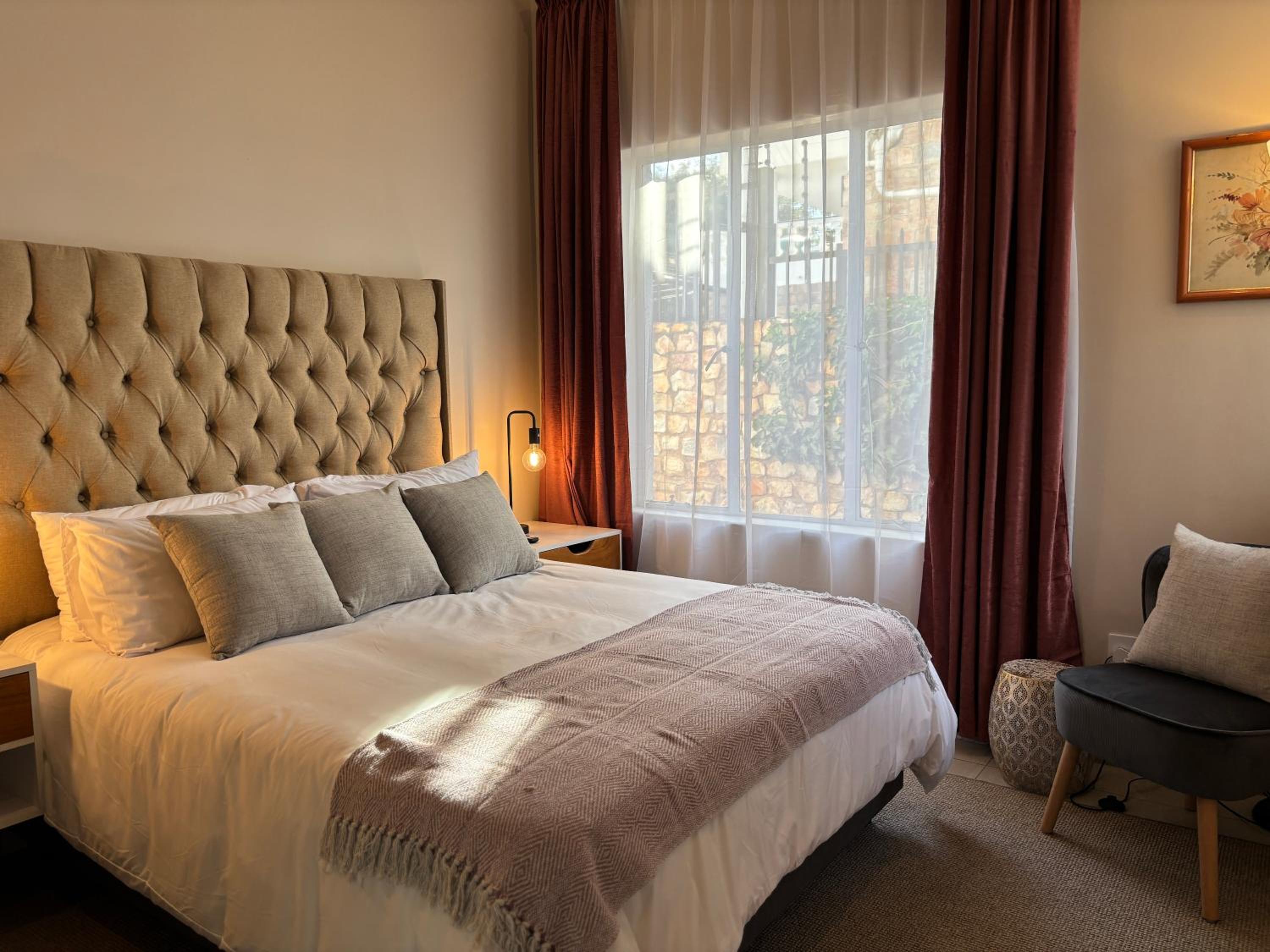 La Casa Blanca - Emmarentia, Johannesburg