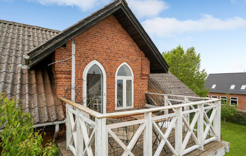 Apartment with balcony in villa Hojer