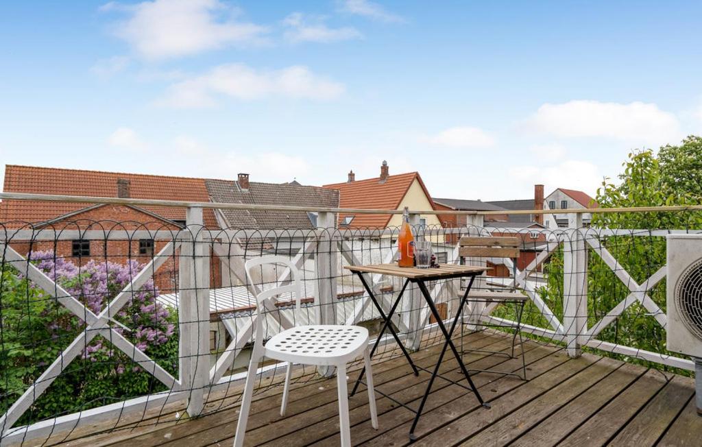 Apartment with balcony in villa Hojer
