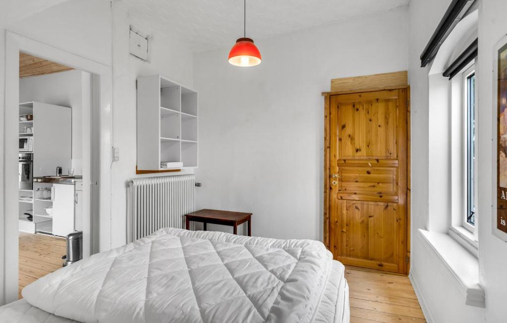 Apartment with balcony in villa Hojer