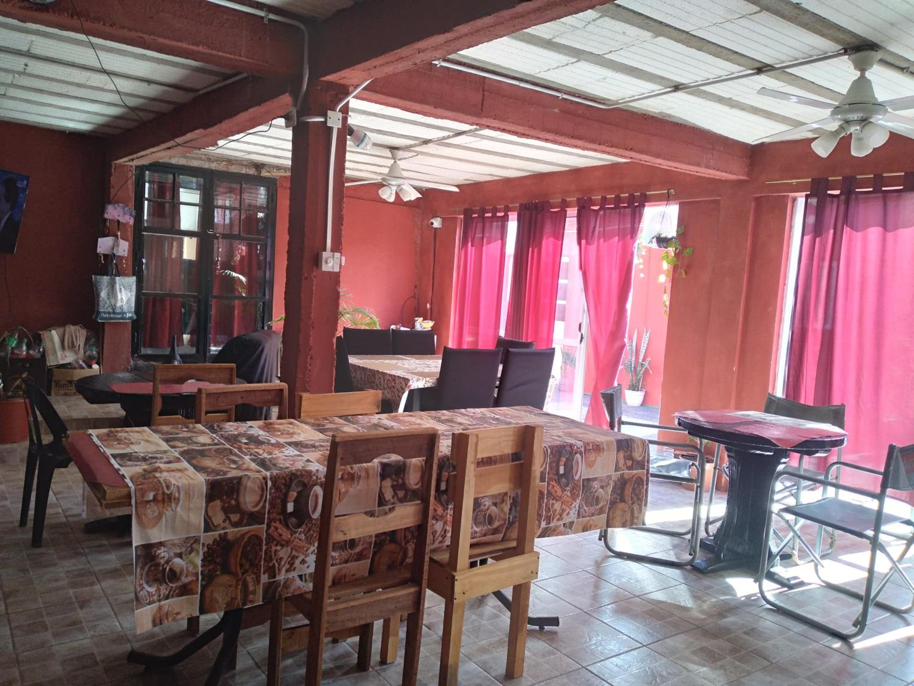 HOSPEDAJE DODERA