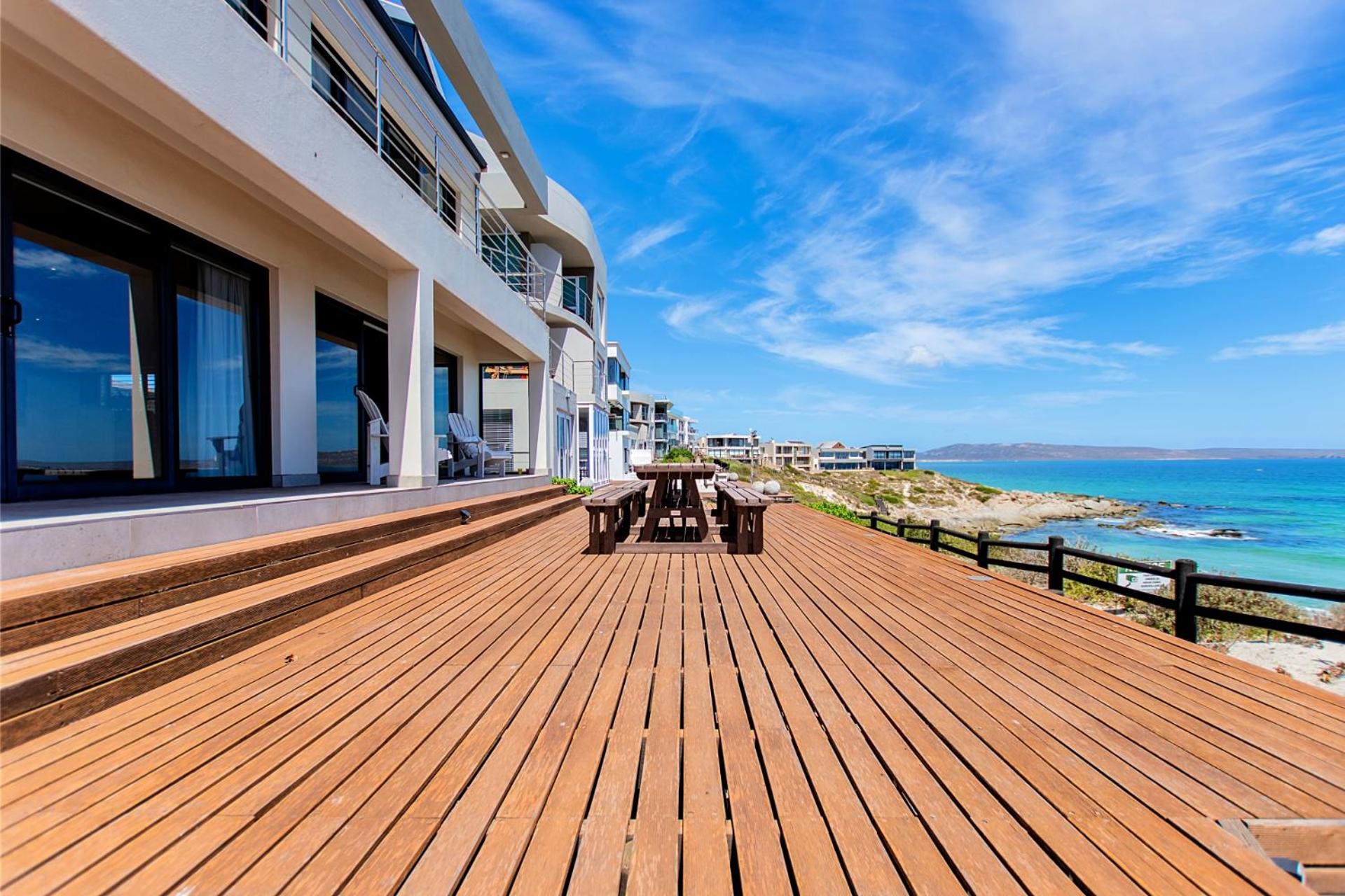 Love, Peace and Water, Langebaan, 8-sleeper view 5